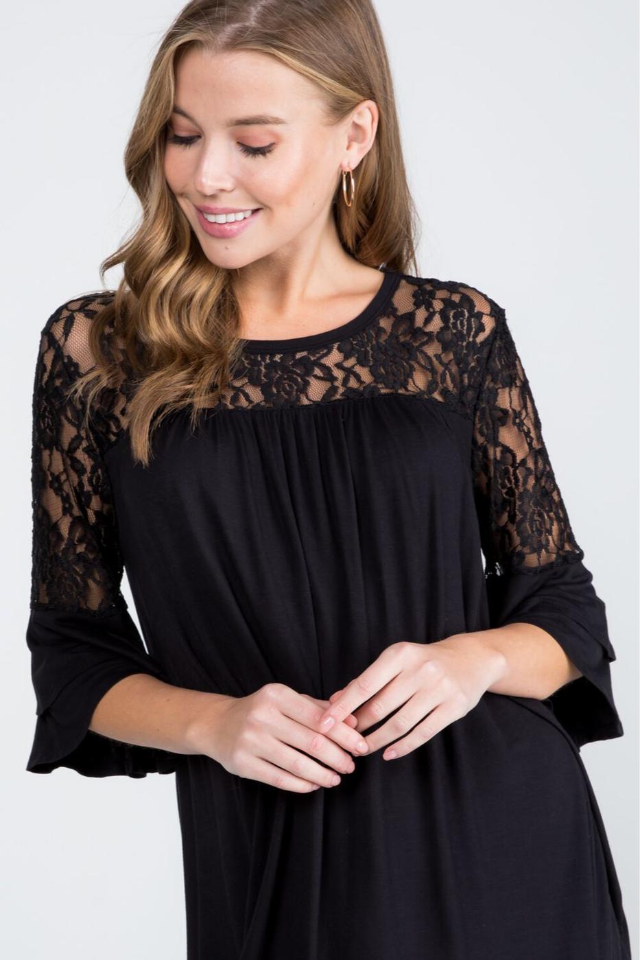 Lace and ruffle tieRed sleeve Product Image
