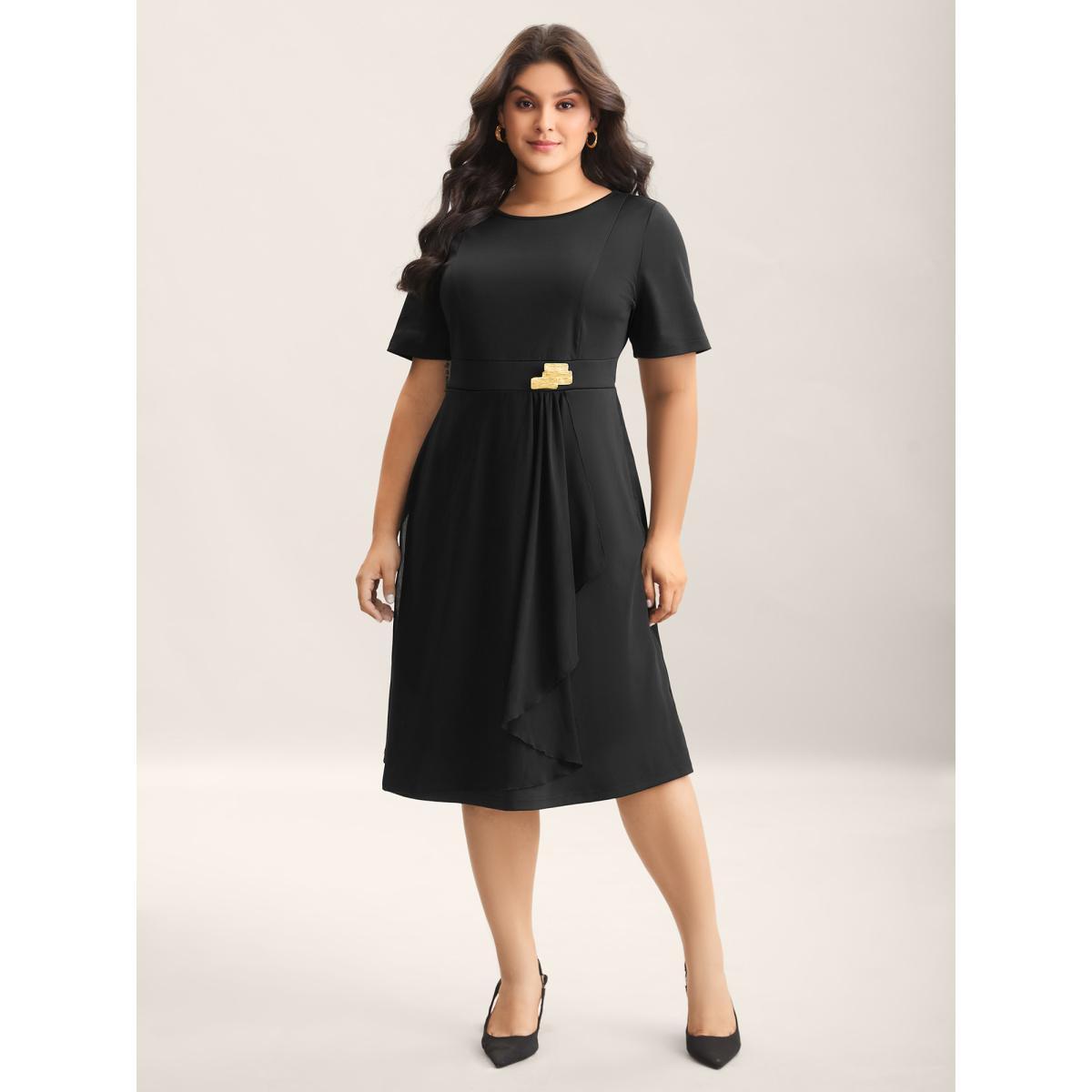 Plus Size Waist-Cinched Spliced Seamed Midi Dress Black Women Round Neck Short sleeve Curvy BloomChic 14-16/1X Product Image