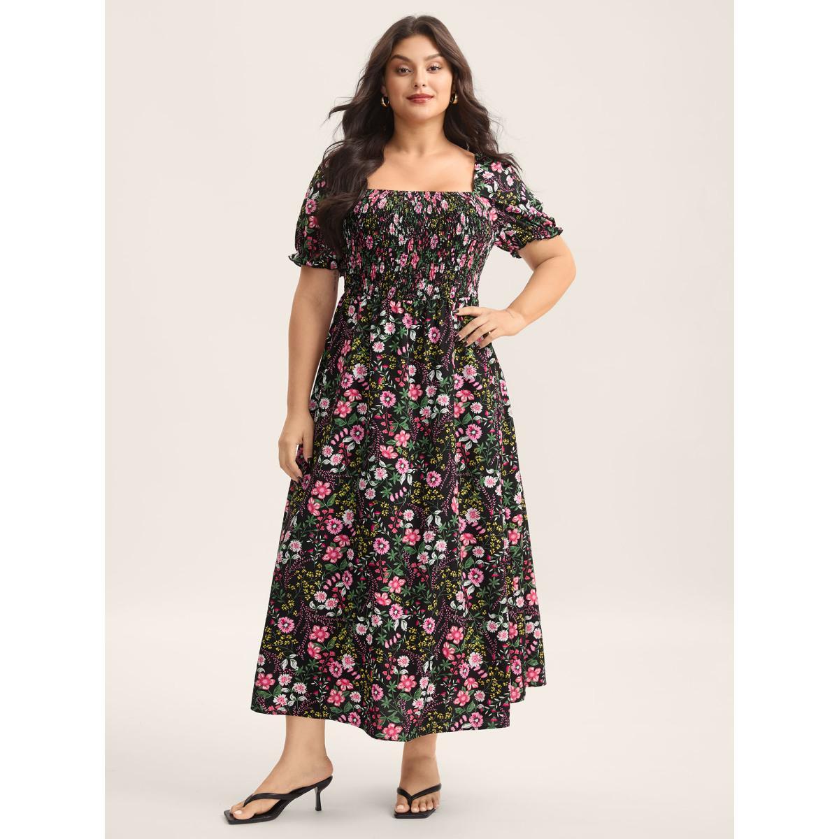Plus Size Shirred Floral Print Pockets Maxi Dress Black Women Square Neck Short sleeve Curvy BloomChic 22-24/3X Product Image