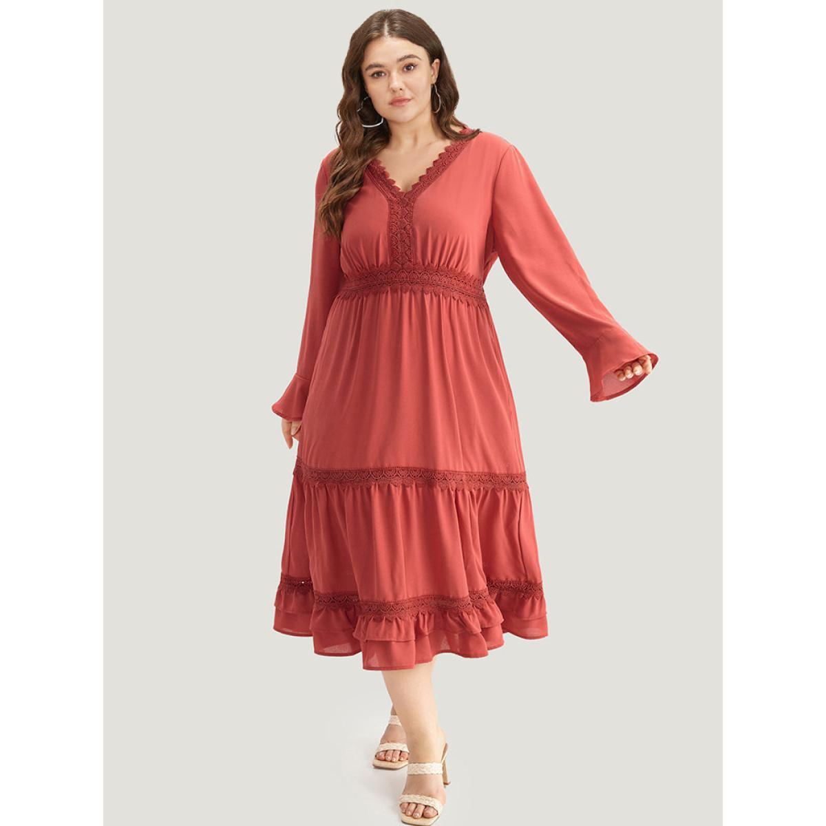 Plus Size Contrast Lace Bell Sleeve Layered Hem Dress Crimson Women Elegant Plain V-neck Long Sleeve Curvy Midi Dress BloomChic 10/M Product Image