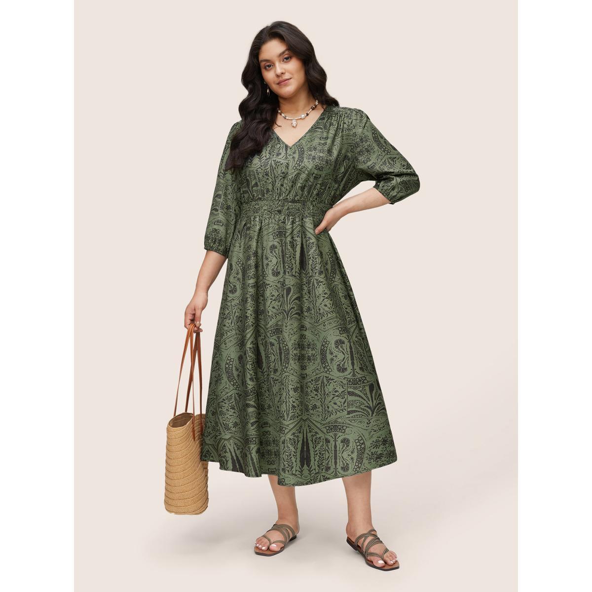 Plus Size Paisley Print Shirred Lantern Sleeve Dress ArmyGreen Women Vacation Elastic cuffs V-neck Elbow-length sleeve Curvy Midi Dress BloomChic 28/5X Product Image