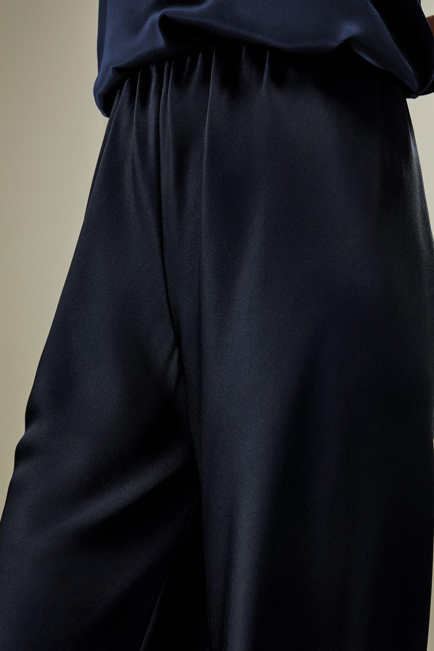 Full bias cut silk pants Product Image