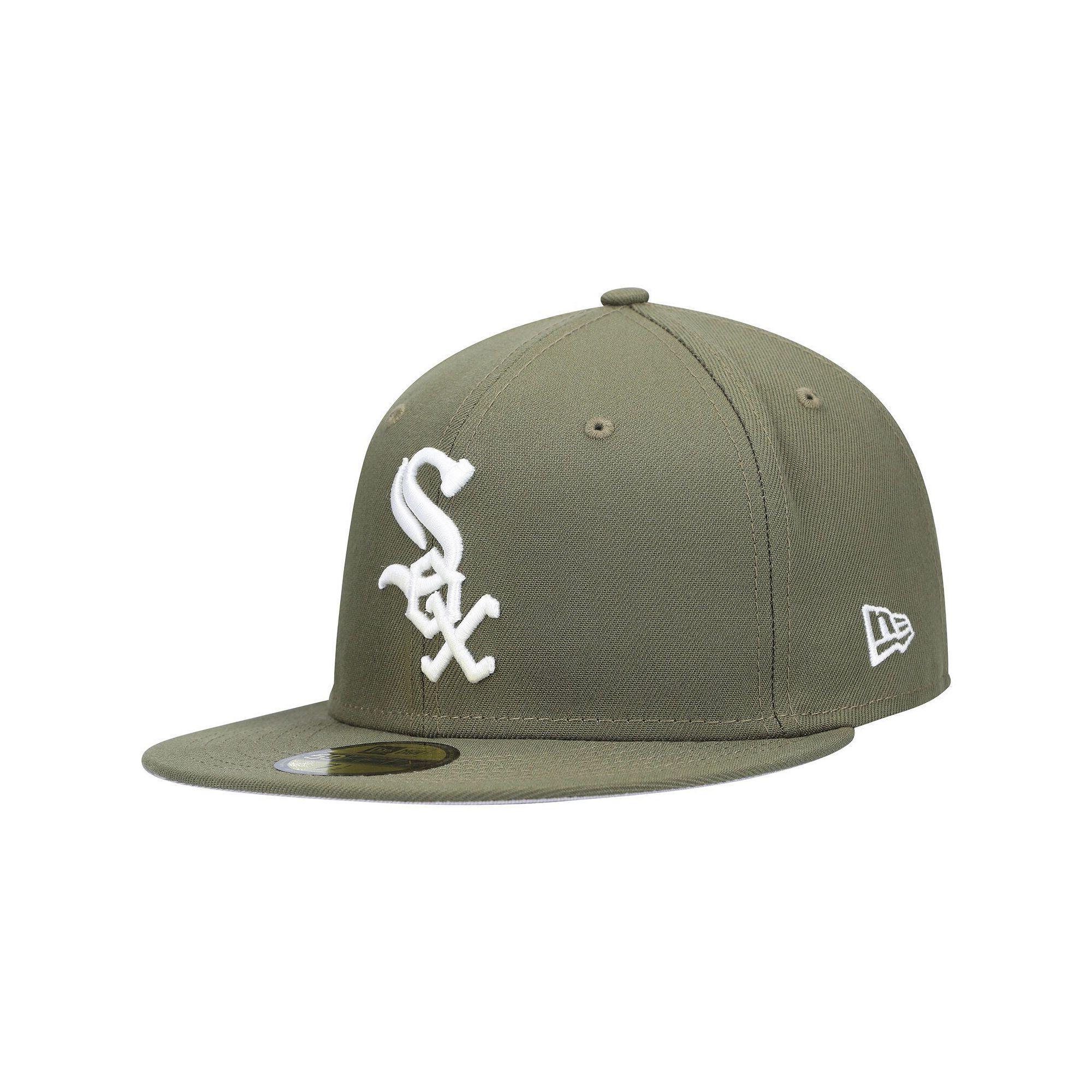 Men's New Era Olive Chicago White Sox Logo White 59FIFTY Fitted Hat, Size: 7, Team Product Image