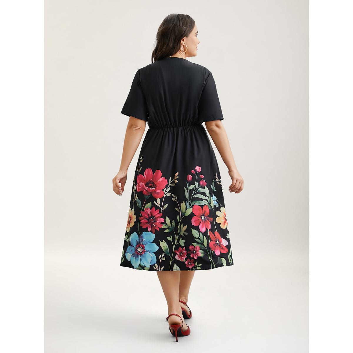 Plus Size Floral Print V-Neck Half-Sleeve Midi Dress Black Women Elegant Non V-neck Short sleeve Curvy BloomChic 30/6X Product Image