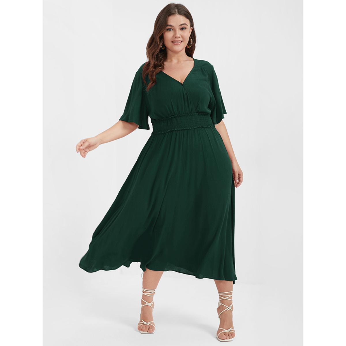 Plus Size Plain Shirred Button Elastic Waist Ruffles Midi Dress DarkGreen Women Elegant Elastic Waist V-neck Short sleeve Curvy Midi Dress BloomChic 28/5X Product Image