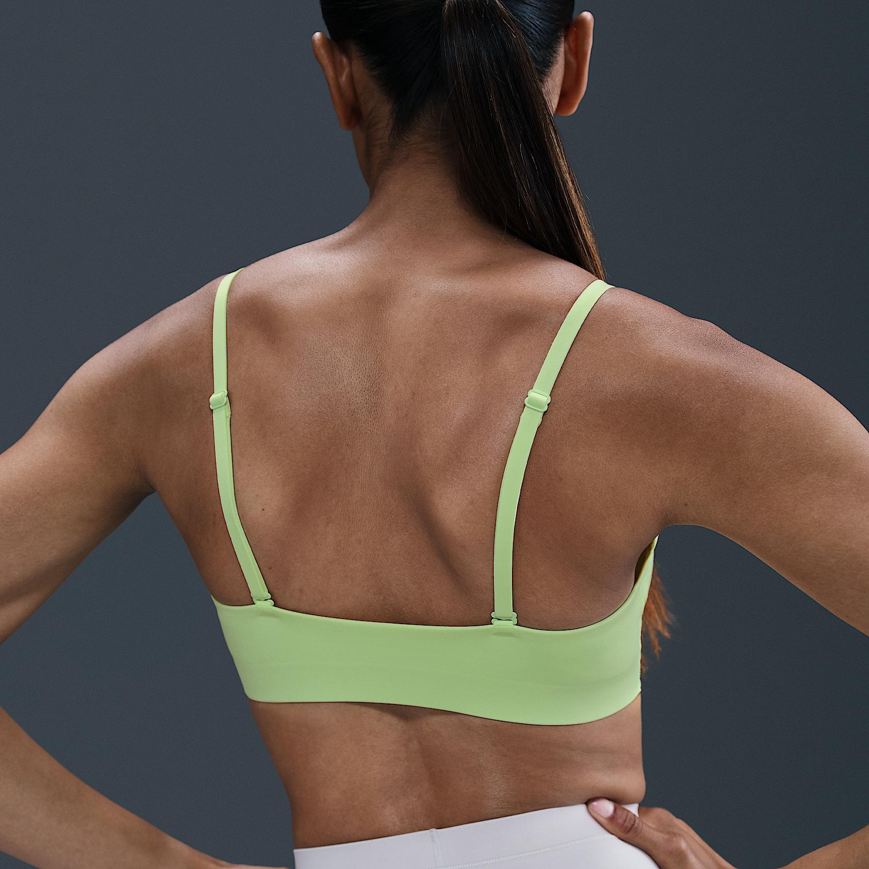 Nike Form Women's Light-Support Non-Padded Triangle Sports Bra Product Image