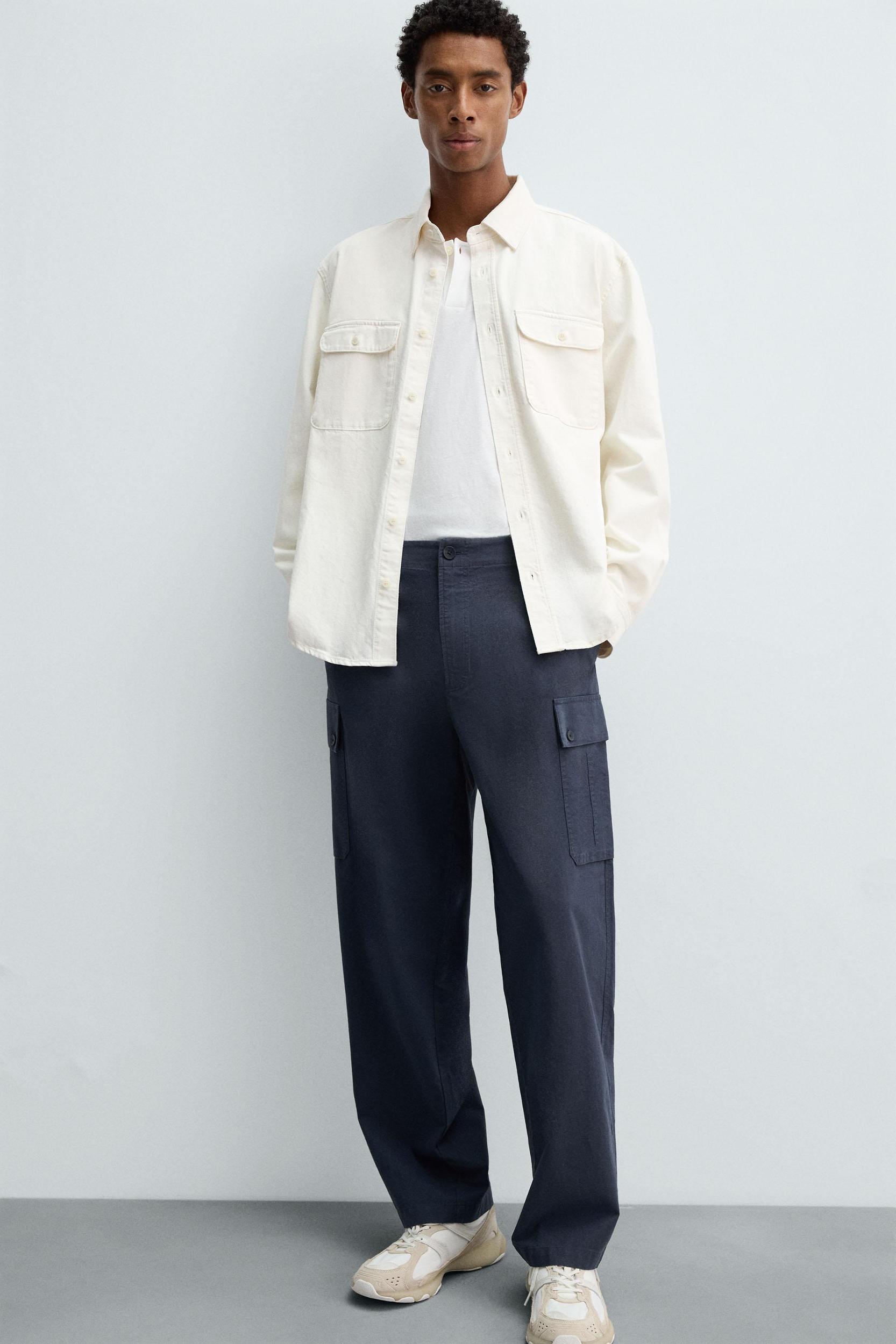 REGULAR FIT CARGO PANTS Product Image