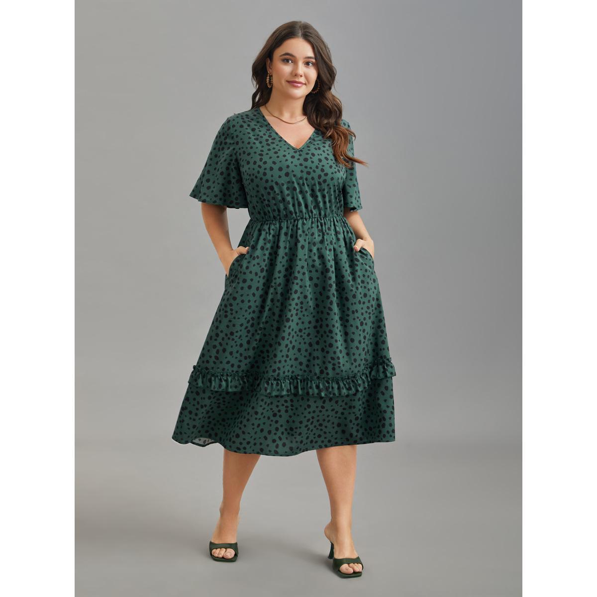 Plus Size Paint-Splatter Waist-Cinched Tiered Midi Dress Truegreen Women Elegant Frill Trim V-neck Short sleeve Curvy BloomChic 14-16/1X Product Image
