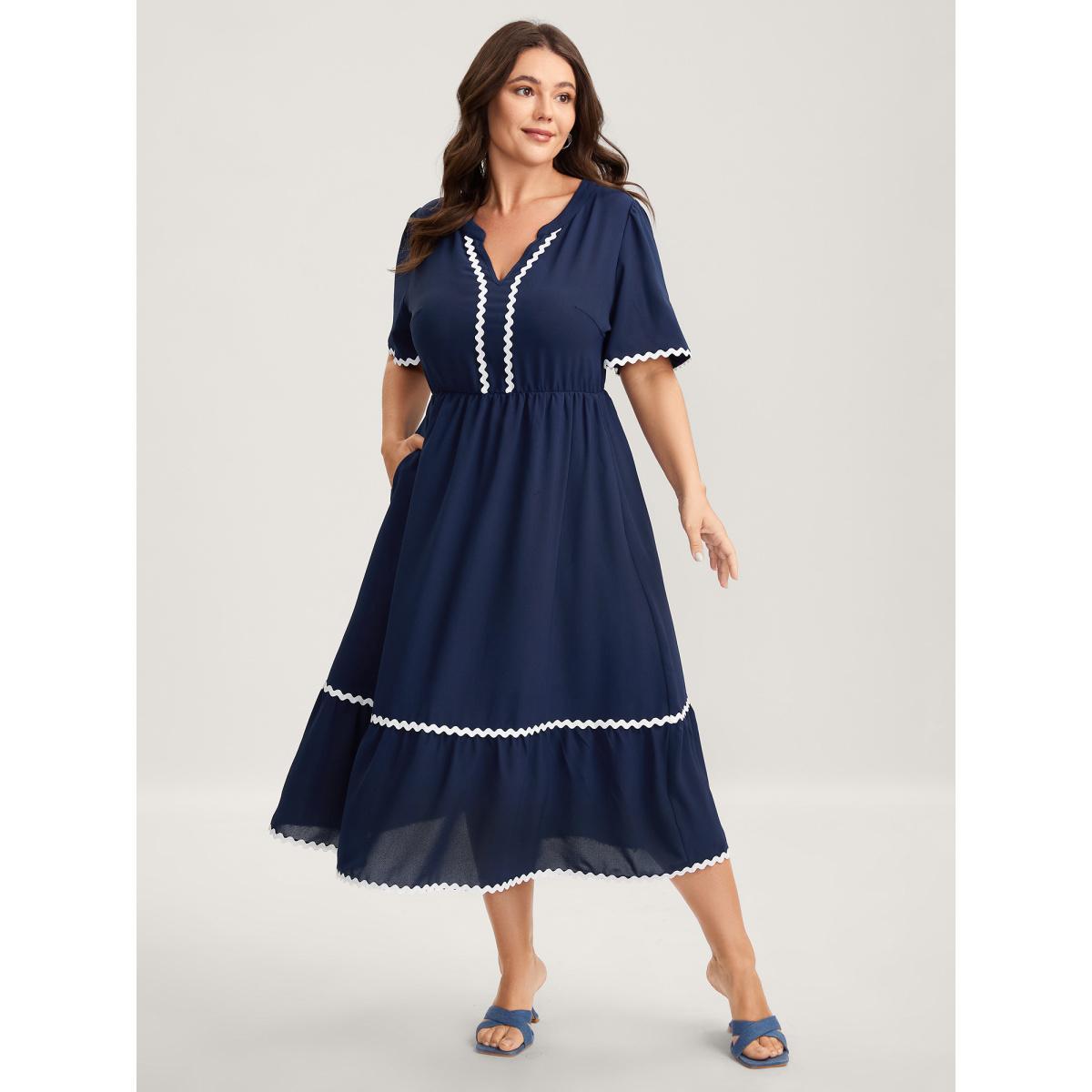 Plus Size Lace Contrast Notched Collar Midi Dress DarkBlue Women Notched collar Short sleeve Curvy BloomChic 14-16/1X Product Image