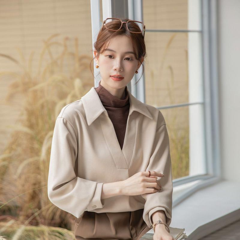 Mock Two-Piece Long-Sleeve Collar Mock Neck Two Tone Top Product Image