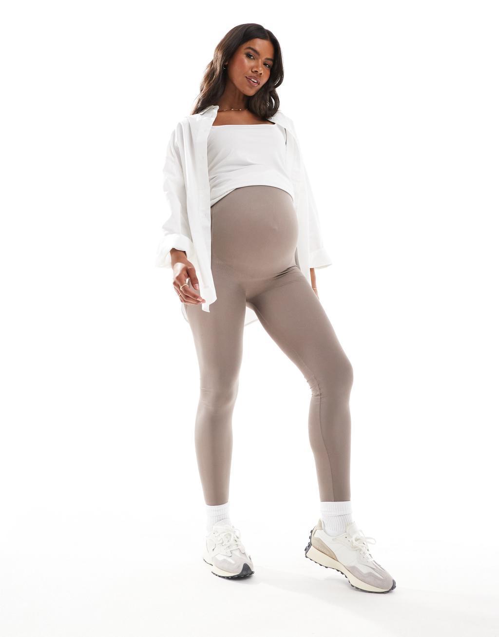 Mamalicious Maternity seamless legging in taupe Product Image