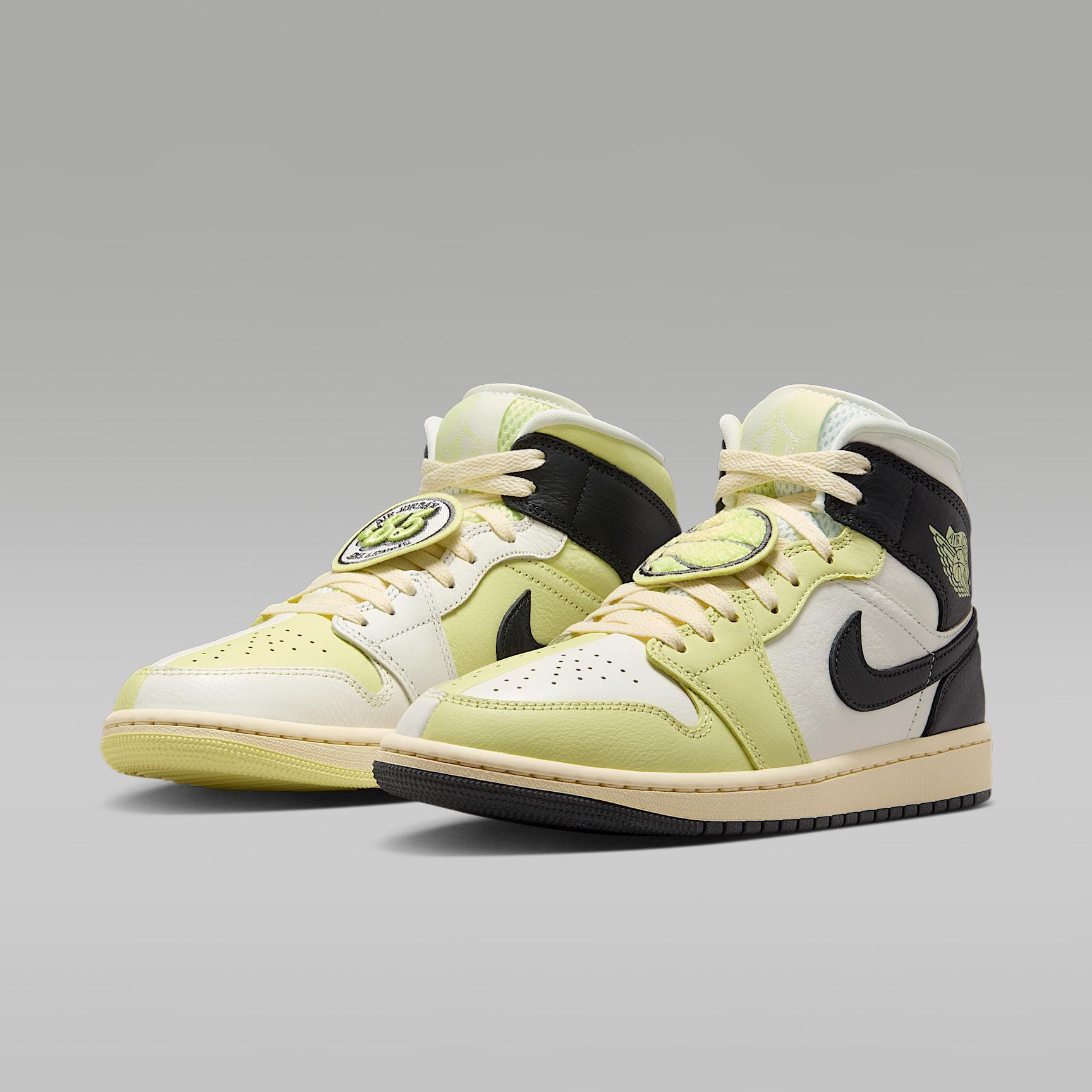 Air Jordan 1 Mid SE Women's Shoes Product Image