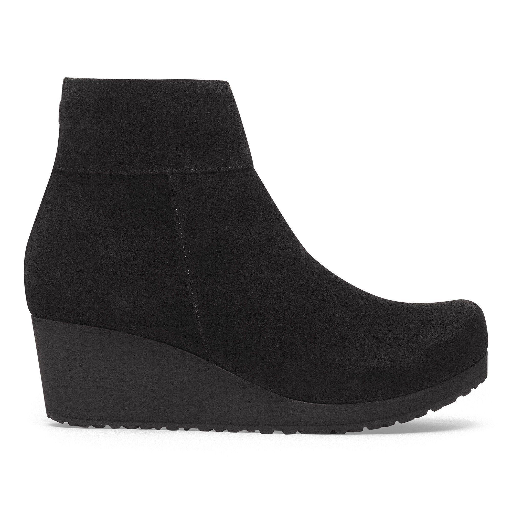 Ebba Suede Leather Product Image