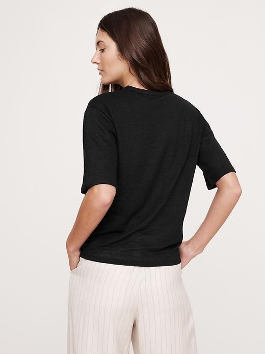 Relaxed Linen T-Shirt Product Image