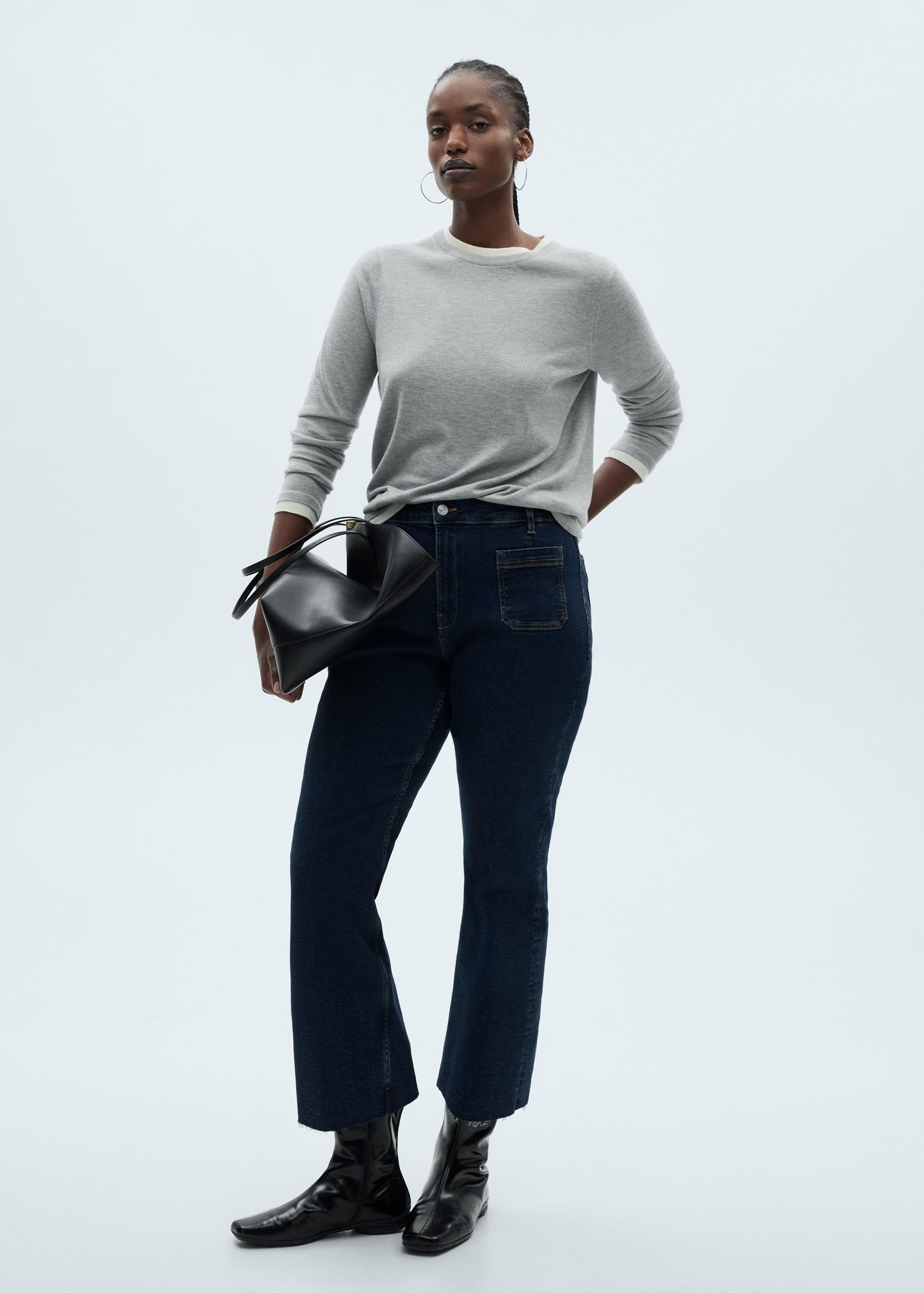 Flared cropped jeans with pockets - Women | MANGO USA Product Image