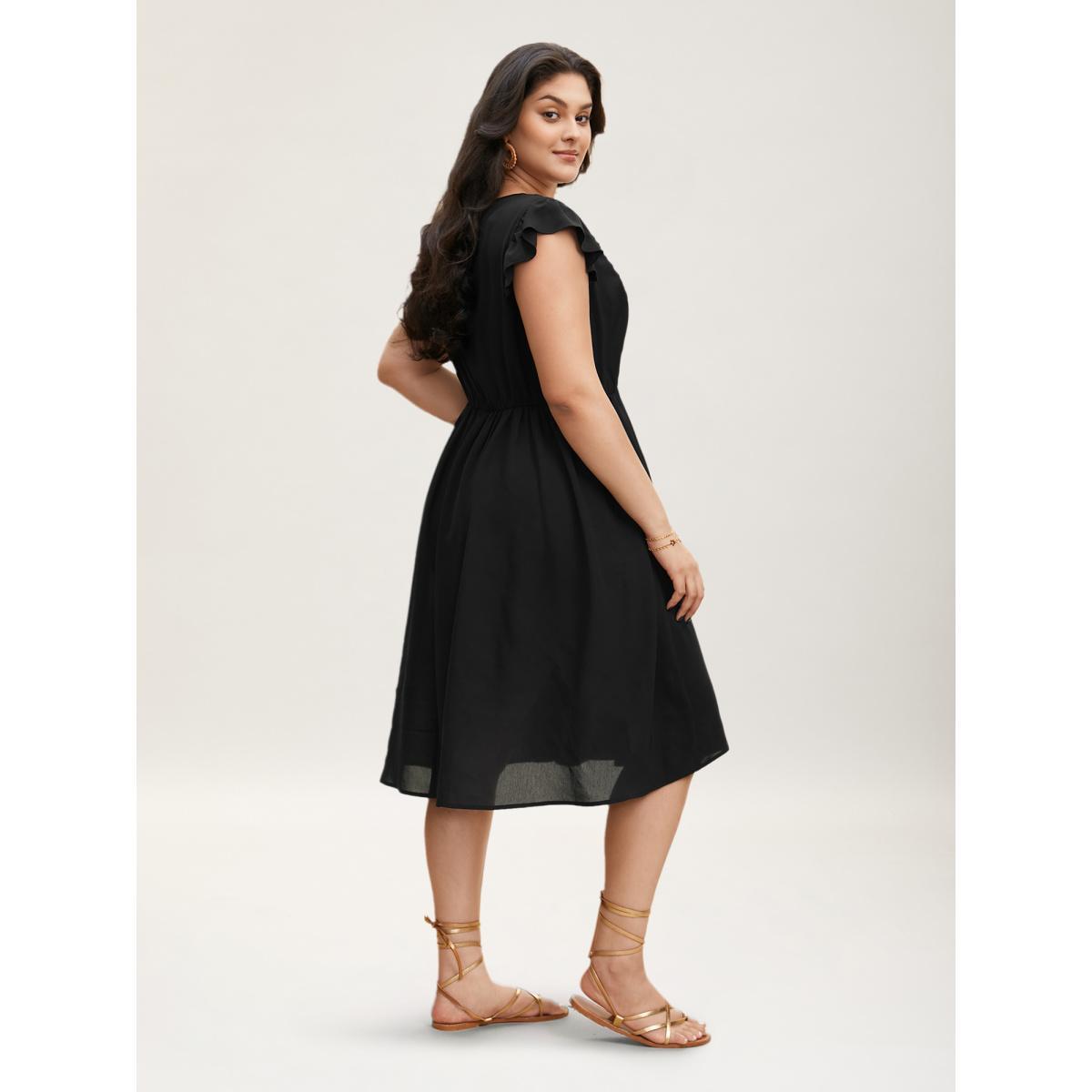 Plus Size Floral Embroidered V Neck Ruffle Cap Sleeve Dress Black Women Resort Embroidered V-neck Cap Sleeve Curvy BloomChic 28/5X Product Image