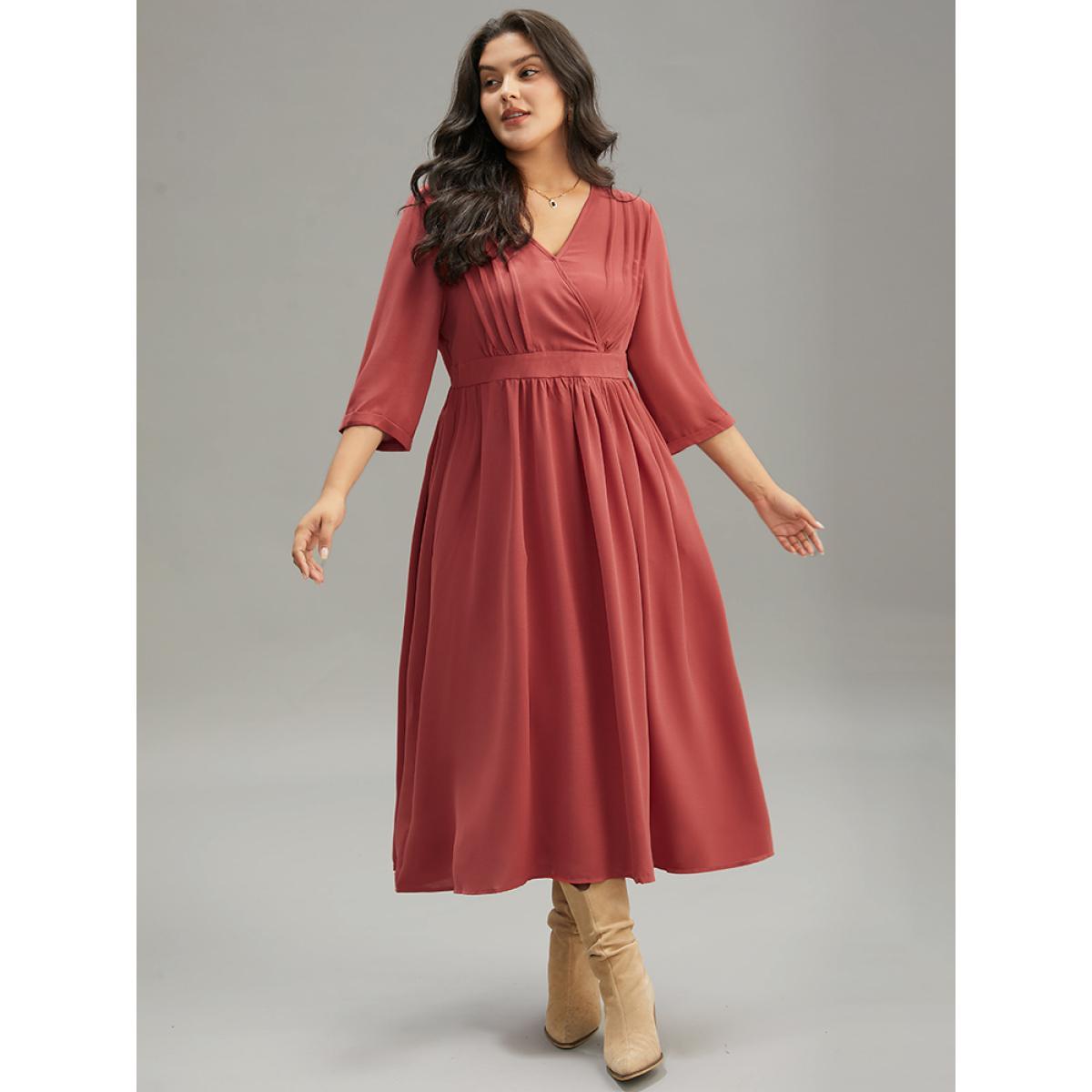 Plus Size Plain Pleated Gathered Wrap Pocket Dress OrangeRed Women Casual Gathered V-neck Elbow-length sleeve Curvy Midi Dress BloomChic 18-20/2X Product Image