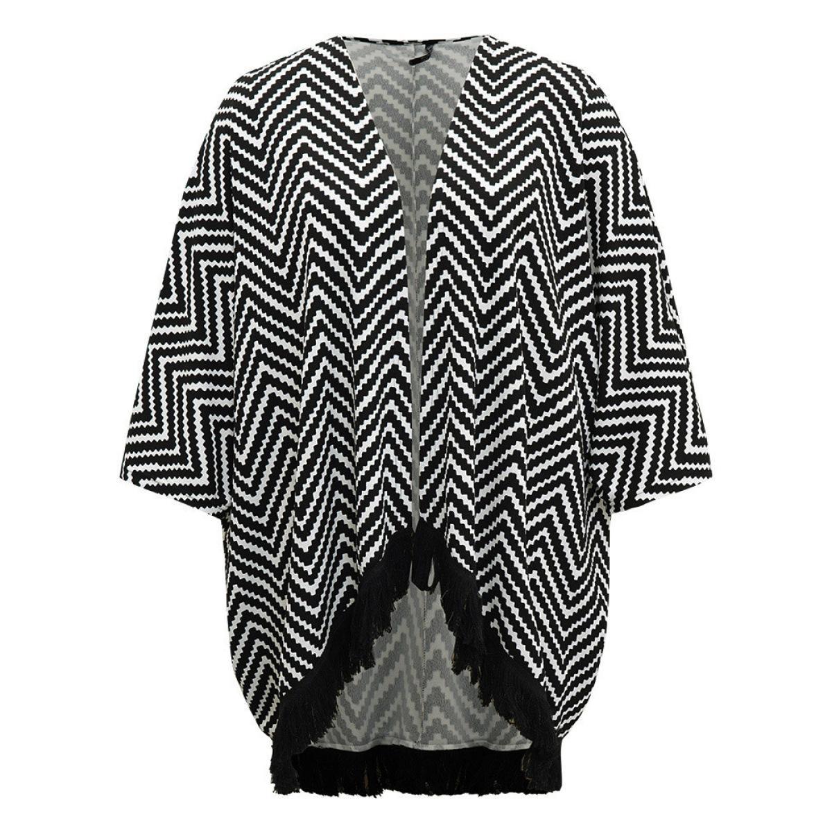 Plus Size Halloween Geometric Tassel Trim Dolman Sleeve Kimono Women Black Casual Tassels Loose Dailywear Kimonos BloomChic 12/L Product Image