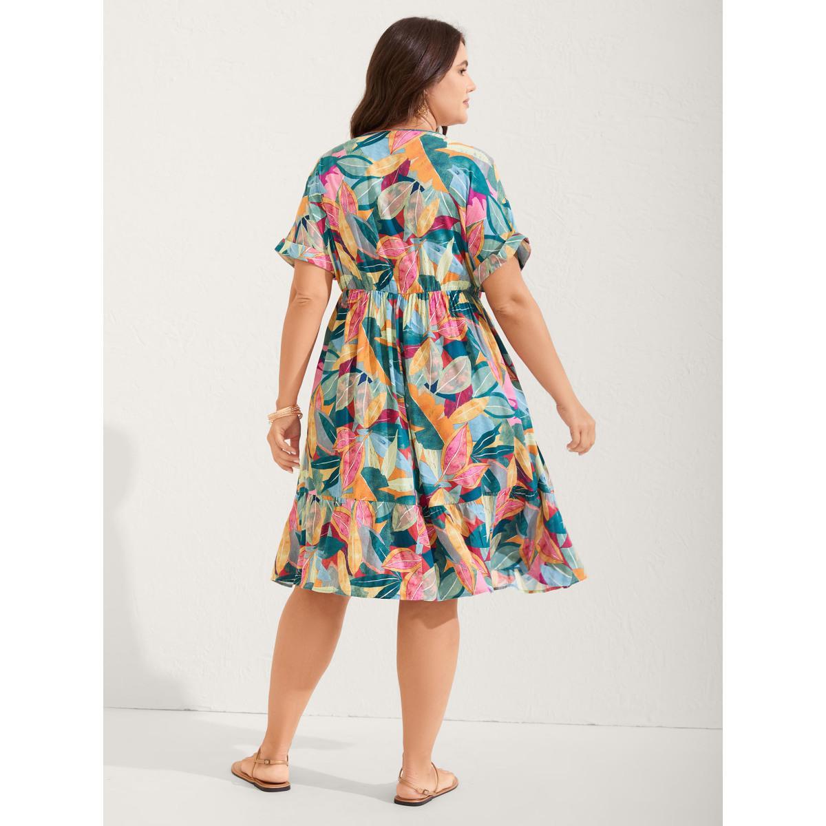 Plus Size Rayon Leafy Print Pockets Midi Dress Teal Women V-neck Short sleeve Curvy BloomChic 22-24/3X Product Image