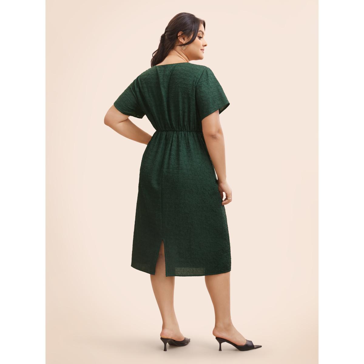 Plus Size Texture Gathered Split Hem Dress DarkGreen Women Elegant Texture V-neck Short sleeve Curvy BloomChic 14-16/1X Product Image
