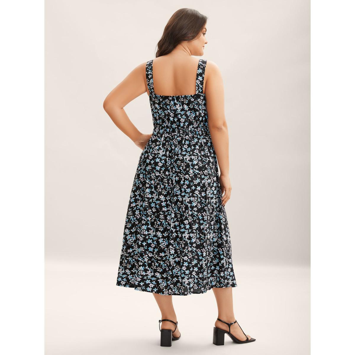 Plus Size Floral Print Button Detail Sleeveless Pockets Midi Dress BlackFlower Women Non Sleeveless Curvy BloomChic 14-16/1X Product Image