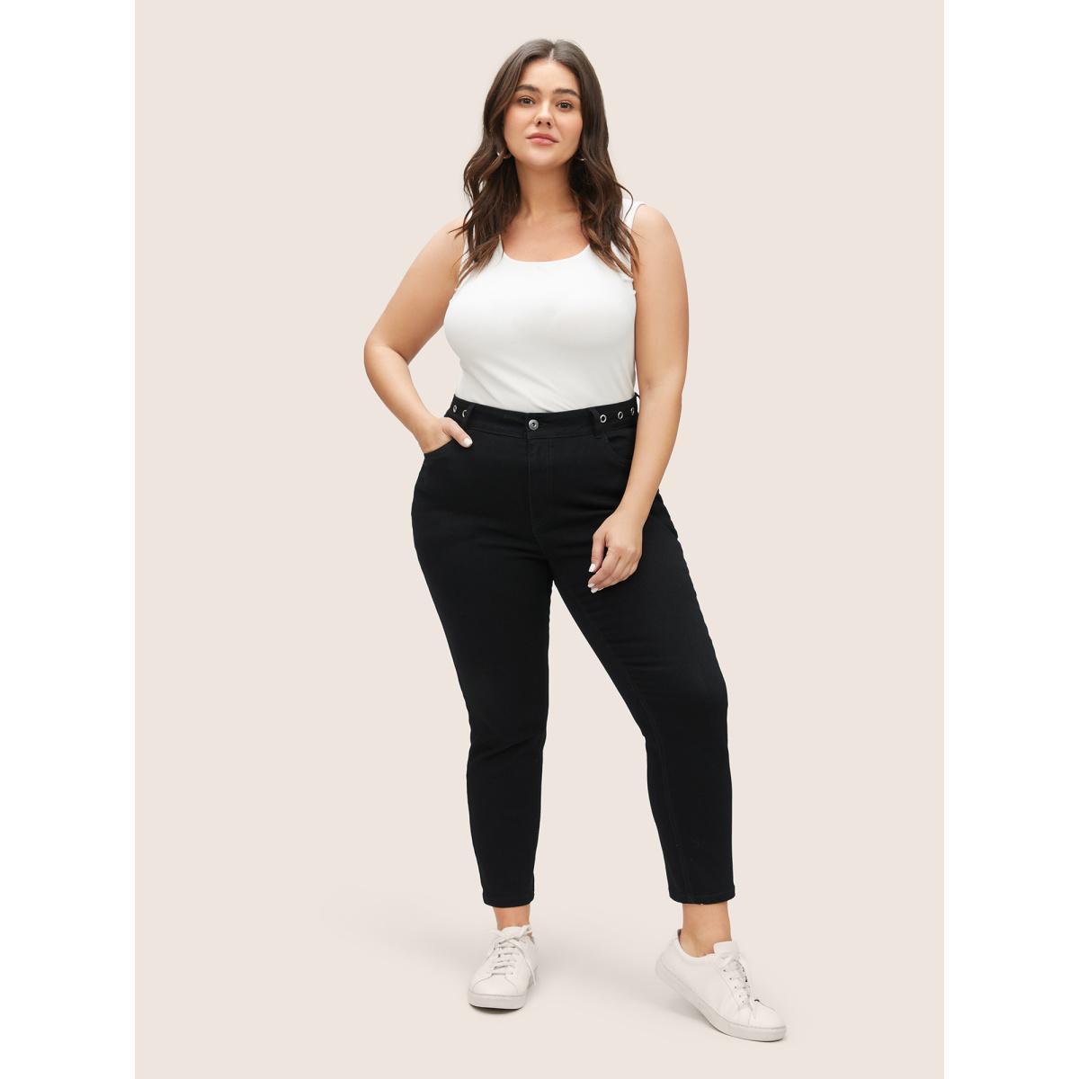 Plus Size Eyelet Detail Black Wash Ankle Jeans Women Black Casual Plain Non High stretch Slanted pocket Jeans BloomChic 26/4X Product Image