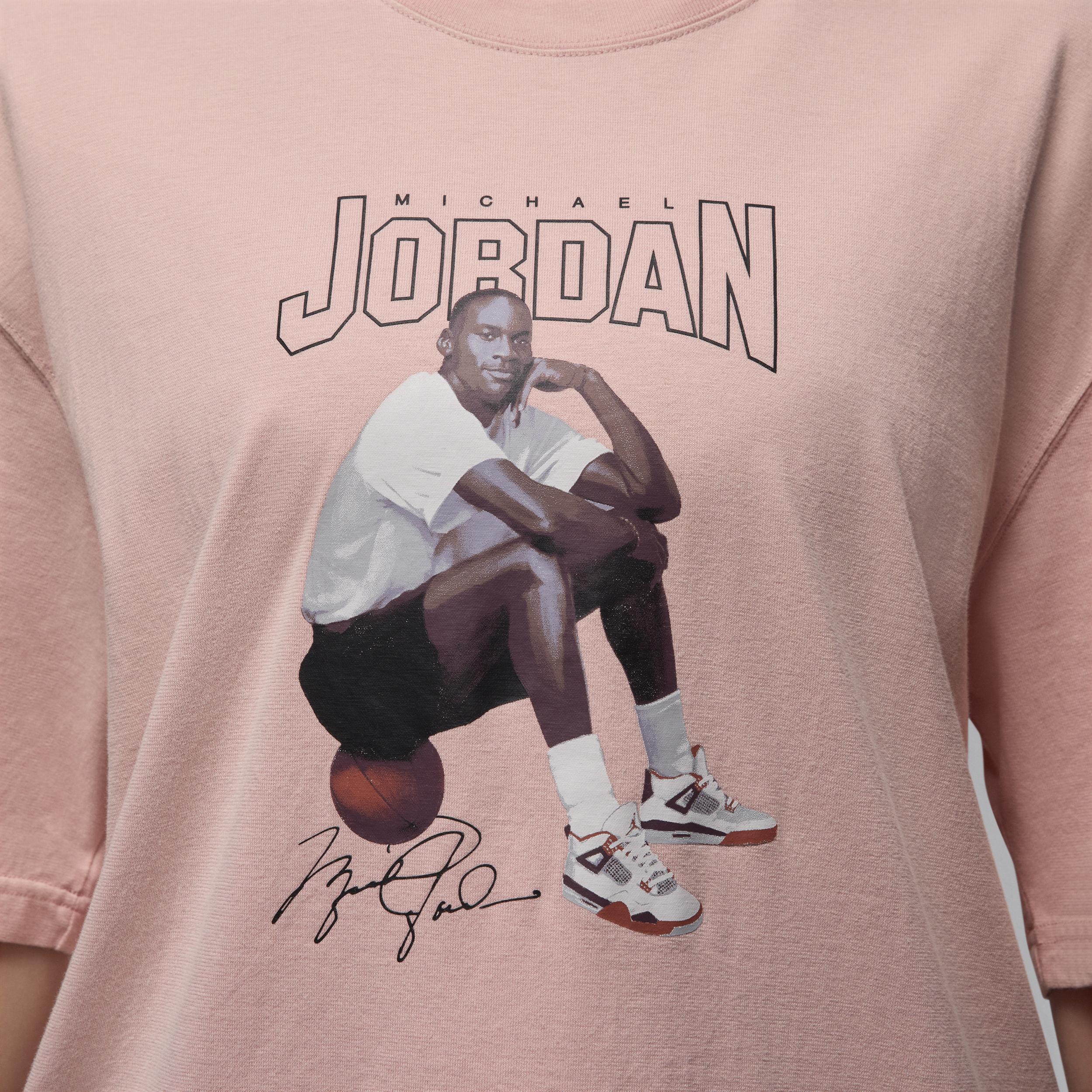 Jordan Womens Short-Sleeve Oversized Graphic T-Shirt Product Image