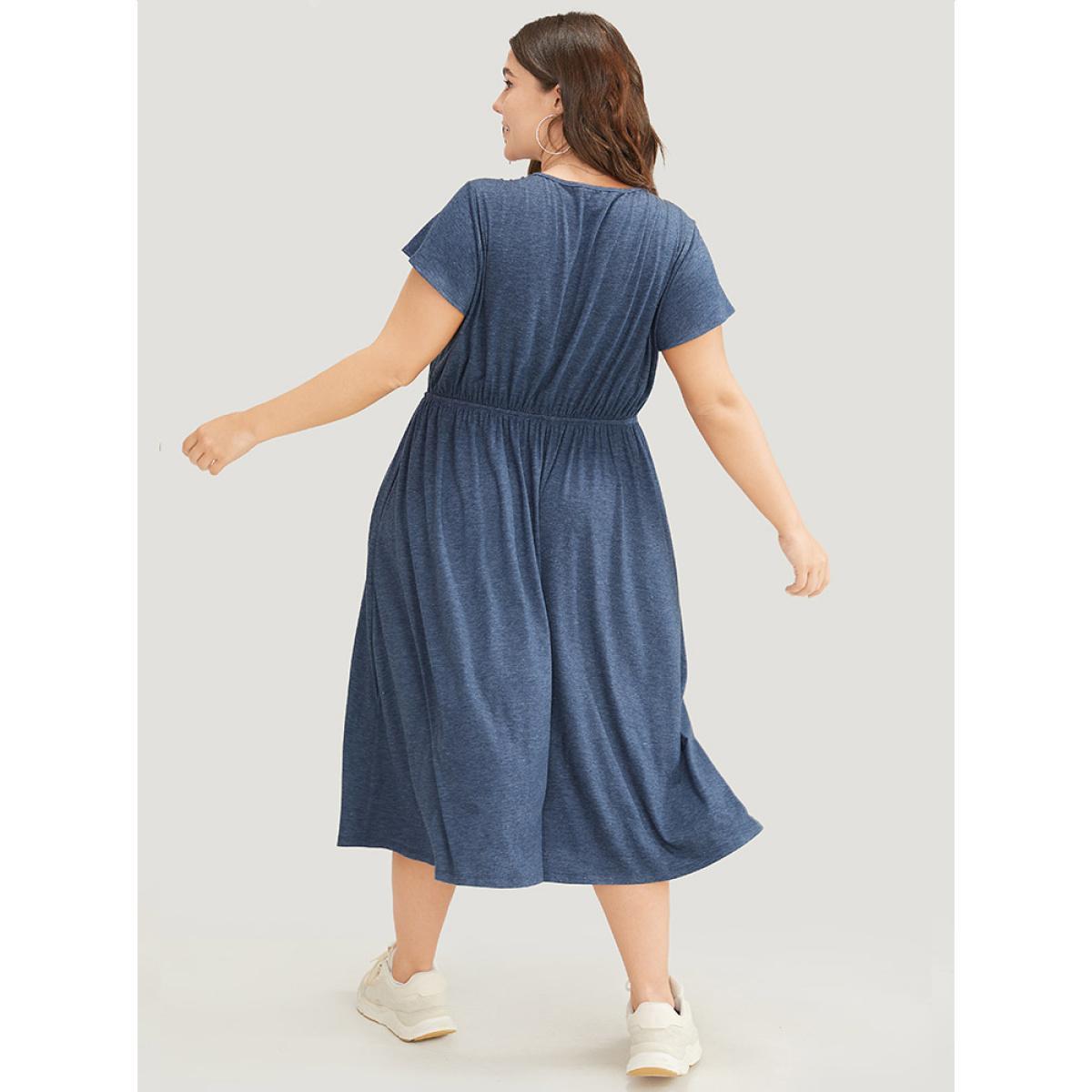 Plus Size Plain Gathered Pocket Round Neck Ruffle Sleeve Dress DarkBlue Women Office Gathered Round Neck Short sleeve Curvy Midi Dress BloomChic 26/4X Product Image