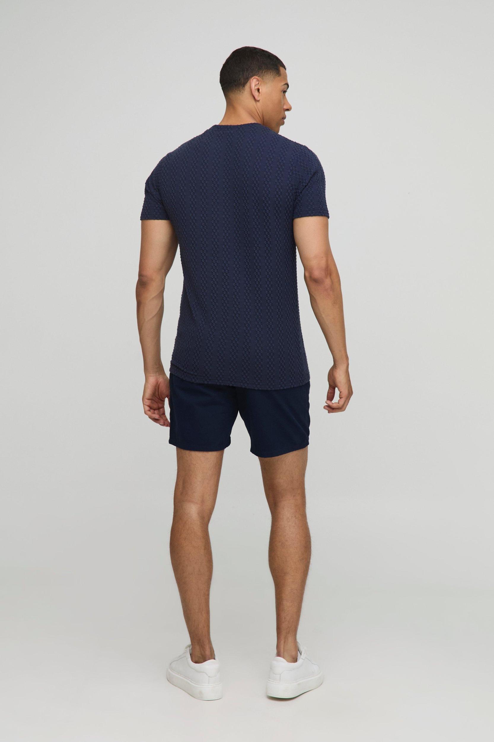 Relaxed Fit Chino Shorts in Navy | boohooMAN USA Product Image