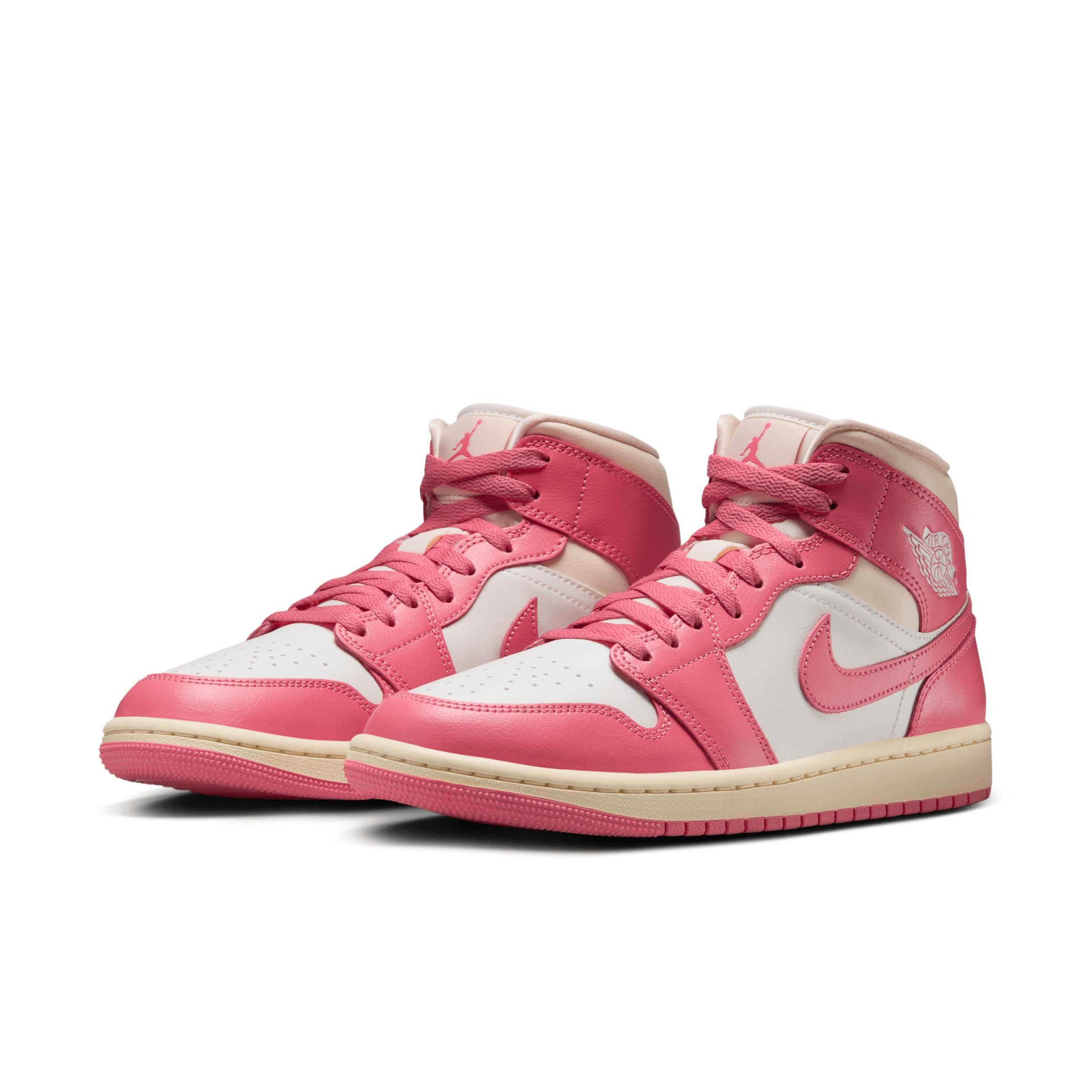 Jordan Womens Air Retro 1 Mid Casual Shoes Product Image