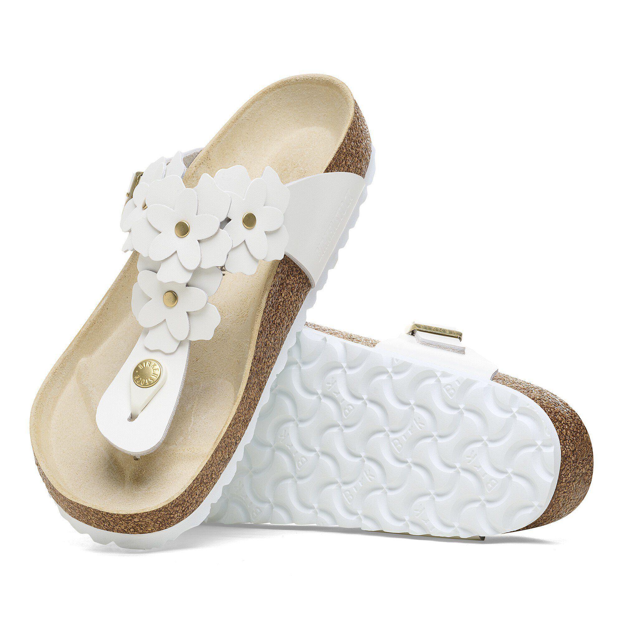 Gizeh Flower Embellishment Natural Leather Product Image