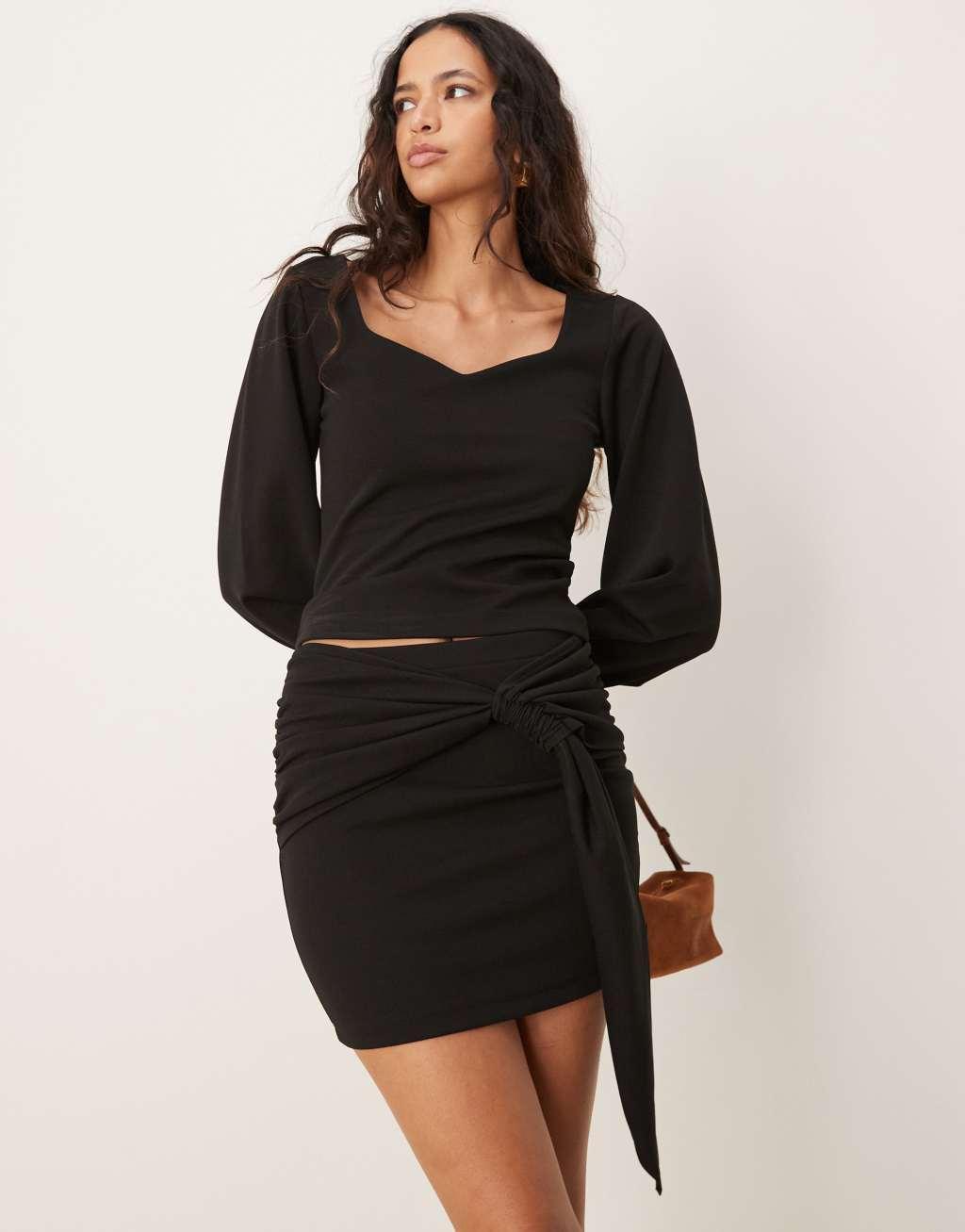 ASOS DESIGN cocoon sleeve sweetheart neckline top in black - part of a set Product Image