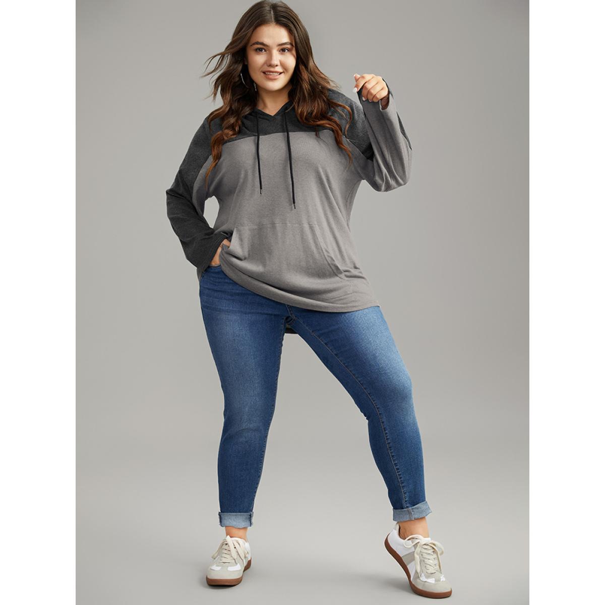 Plus Size Patchwork Contrast Pocket Hooded Drawstring T-shirt Gray Women Casual Contrast Plain Hooded Dailywear T-shirts BloomChic 22-24/3X Product Image
