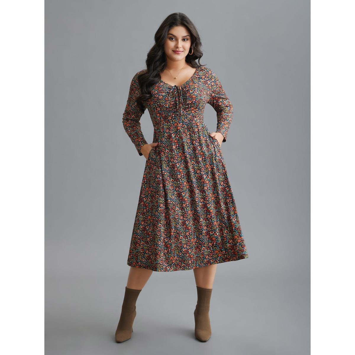 Plus Size Ditsy Floral Drawstring Midi Dress DarkBlue Women Casual Drawstring Knit Dresses Bloomchic 28/5X Product Image