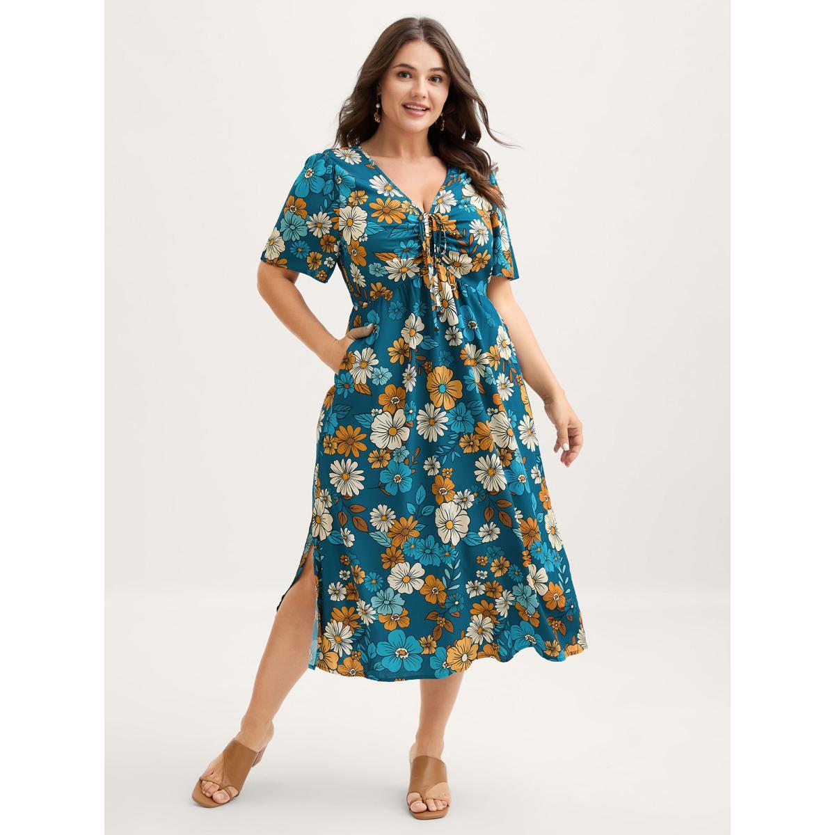 Plus Size Floral Drawstring Bodice Side Slit Midi Dress Navy Women V-neck Short sleeve Curvy BloomChic 30/6X Product Image