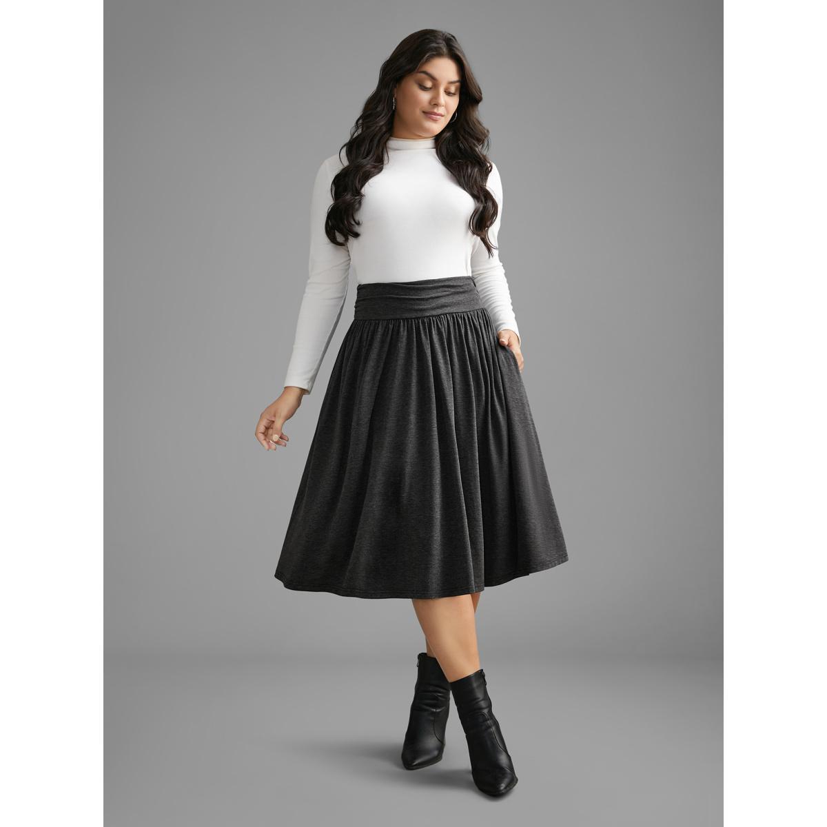 Plus Size Plain Ruched Pocket Slightly Stretchy Skirt Women DimGray Elegant Gathered Low stretch Side seam pocket Everyday Skirts BloomChic 14-16/1X Product Image