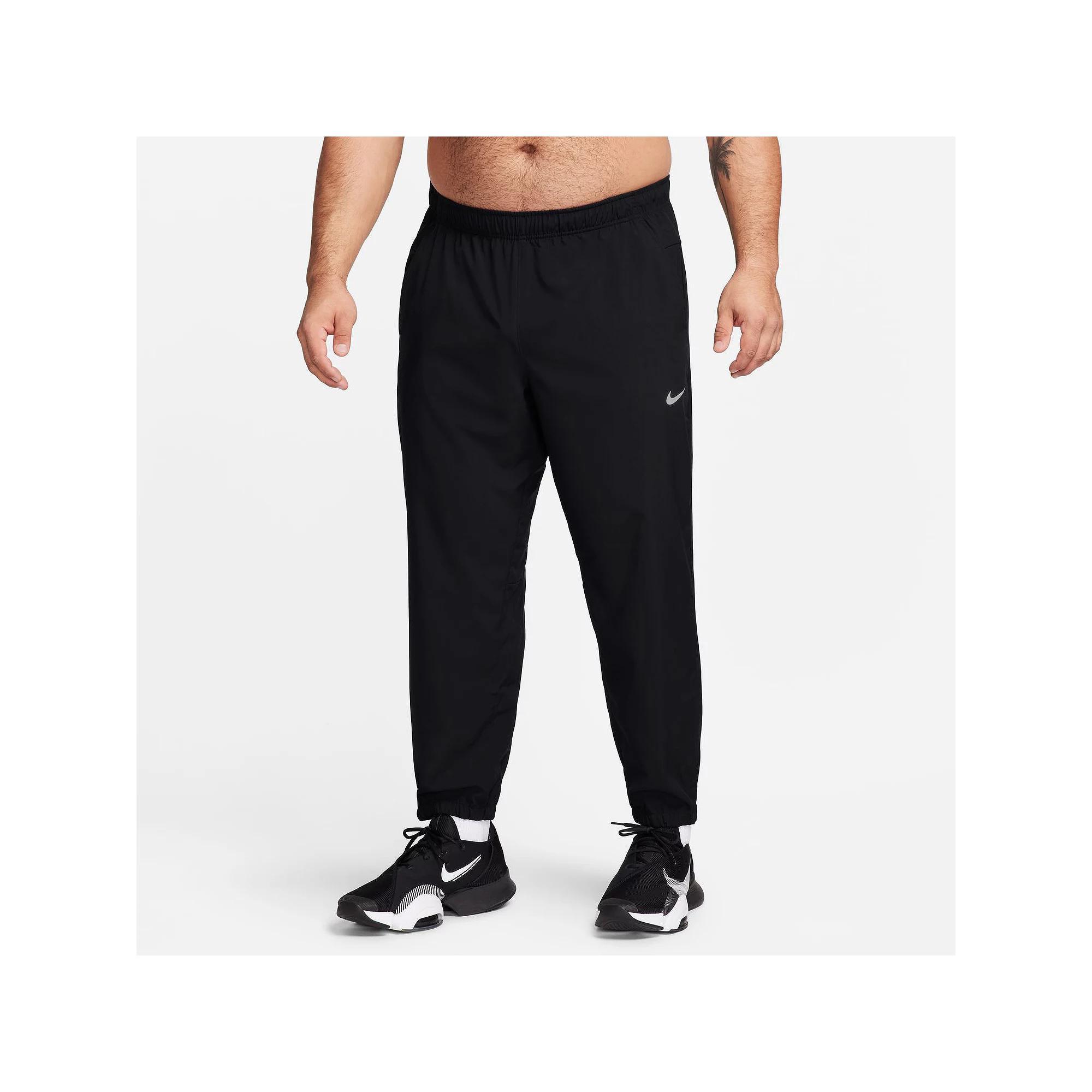 Nike Men's Form Dri-FIT Tapered Versatile Pants Product Image