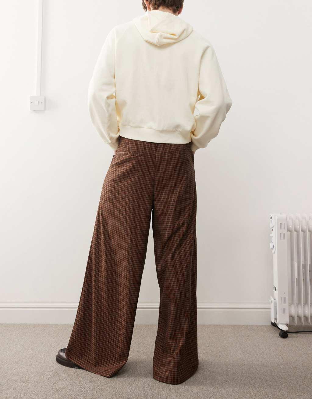 COLLUSION wide leg baggy tailored pants in rust check Product Image