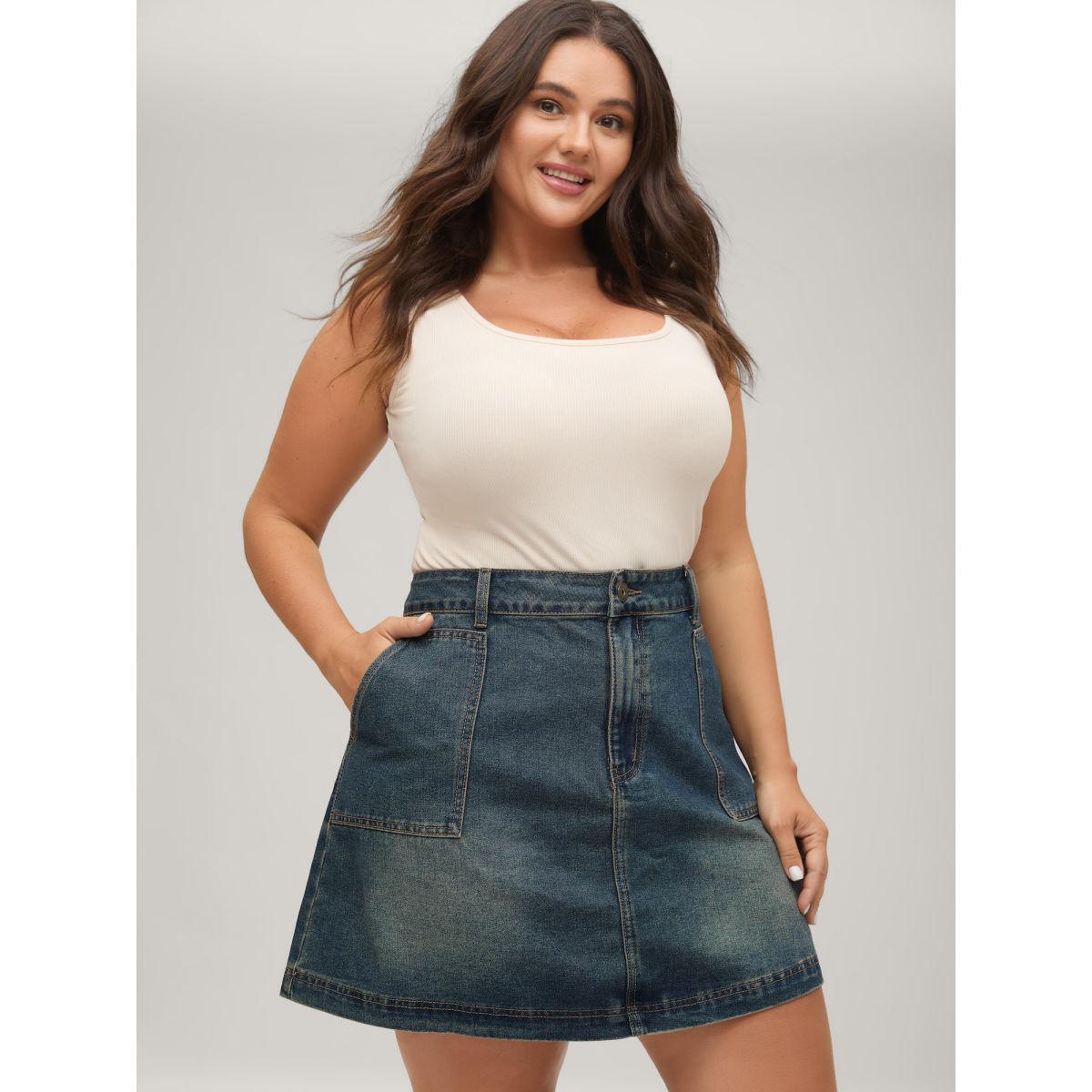 Plus Size A-Line Seamed Denim Skirt Women Bluevintage Everyday-Casual No stretch Medium Wash 16/1X Slanted pocket Denim Skirts BloomChic Product Image