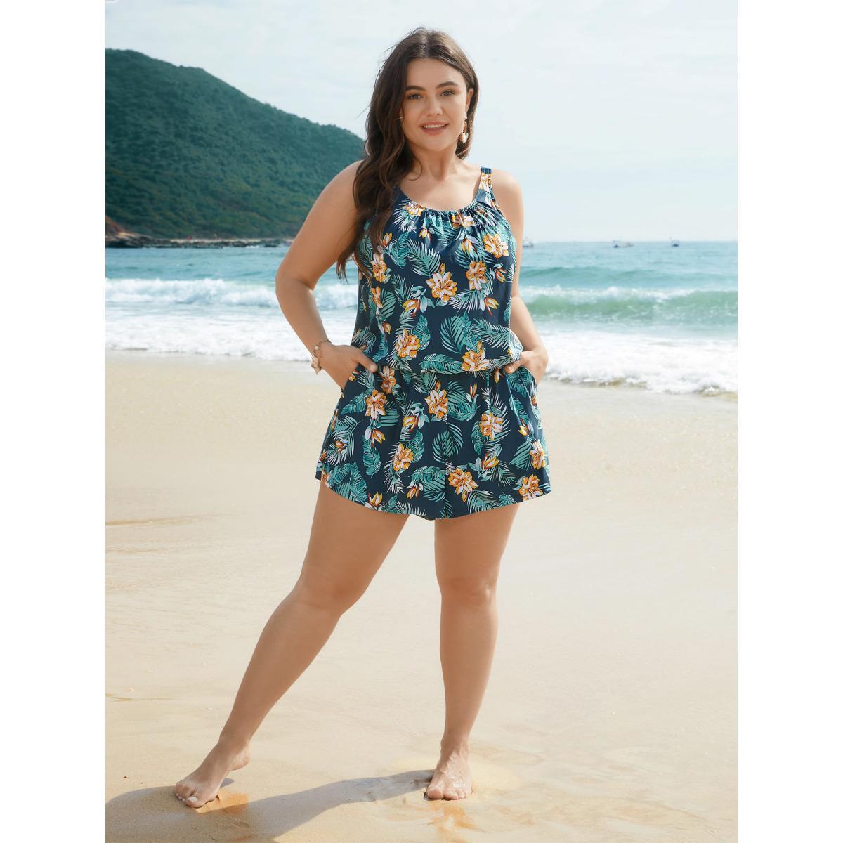Plus Size Tropical Flower Print Pockets One-Piece Swimsuit Women's Swimwear Black Beach Gathered Curve Bathing Suits High stretch One Pieces BloomChic 30/6X Product Image