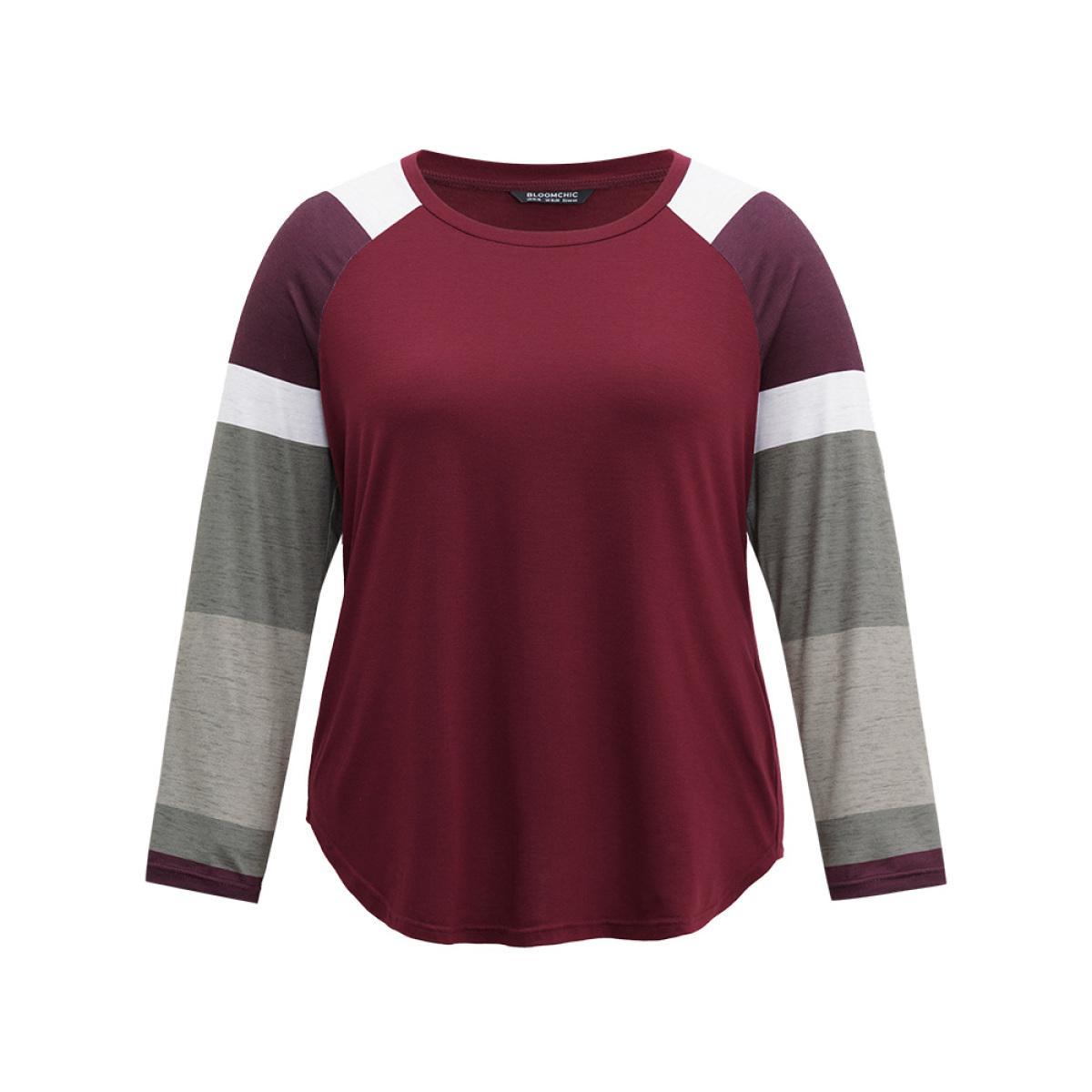 Plus Size Striped Contrast Patchwork Raglan Sleeve T-shirt Scarlet Women Casual Contrast Striped Round Neck Festival-Christmas T-shirts BloomChic 28/5X Product Image