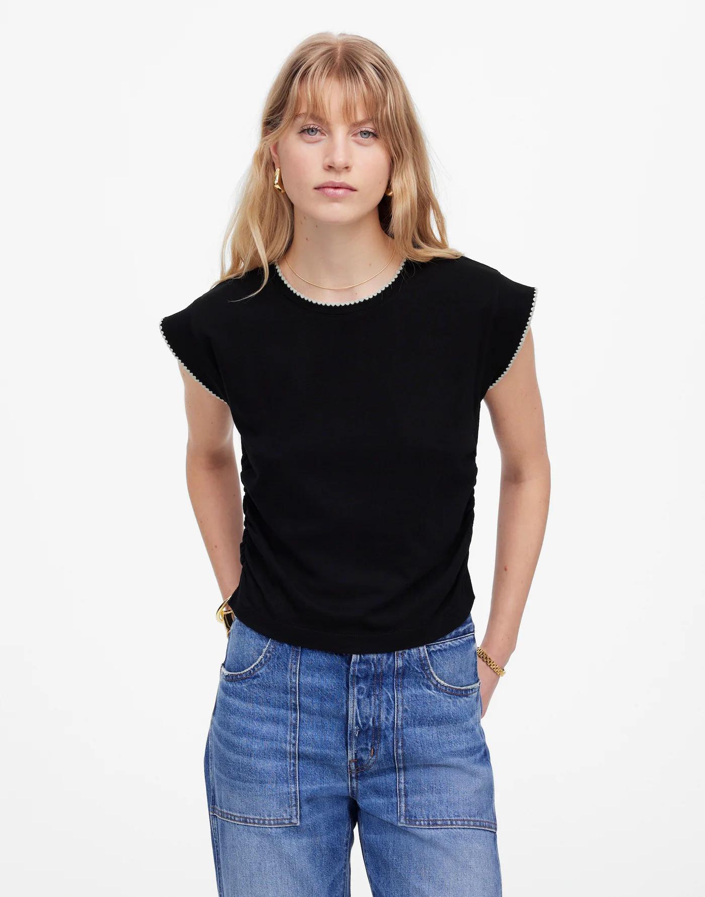 Side-Cinch Muscle Tee Product Image