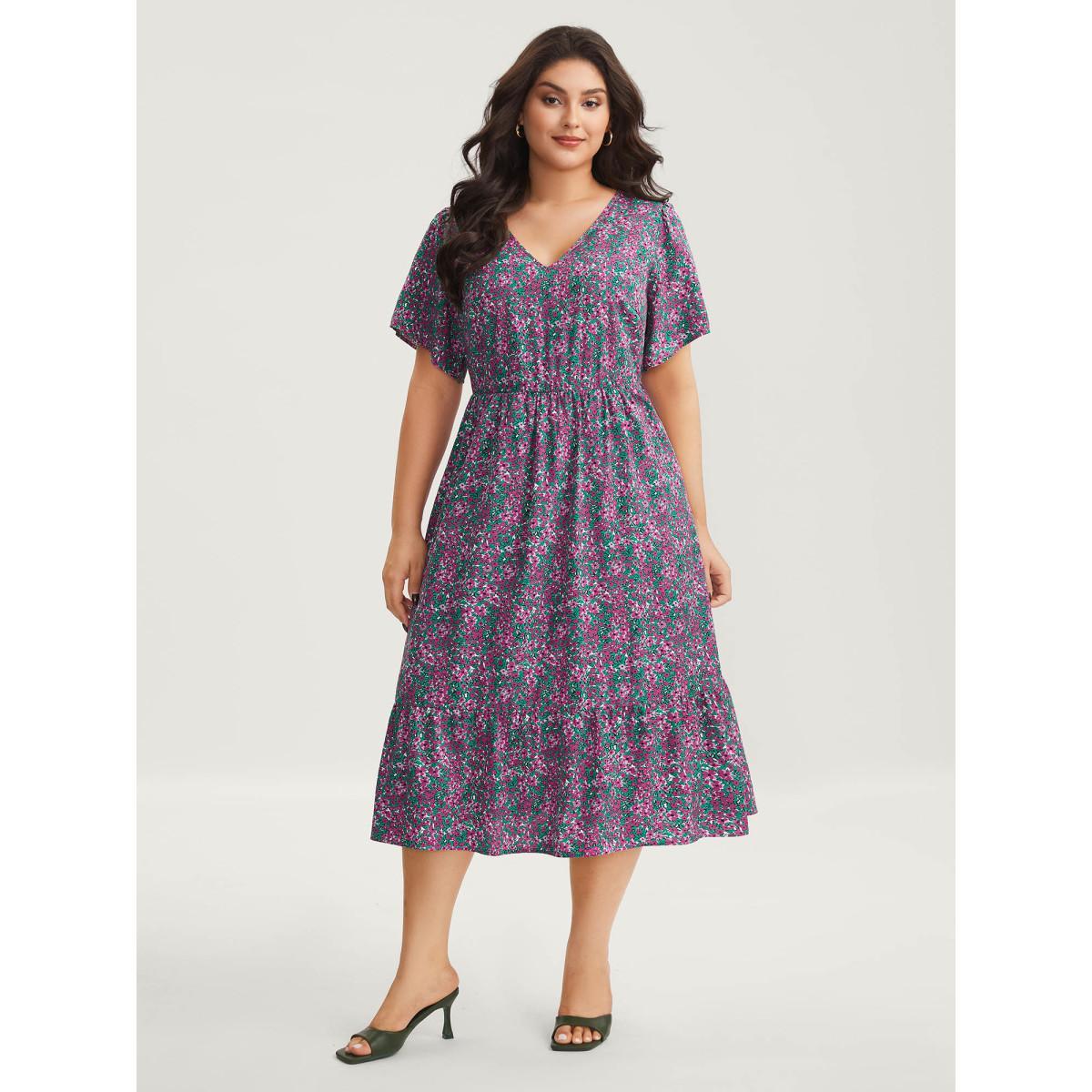 Plus Size Floral Print V-Neck Tiered Midi Dress DarkViolet Women V-neck Short sleeve Curvy BloomChic 26/4X Product Image