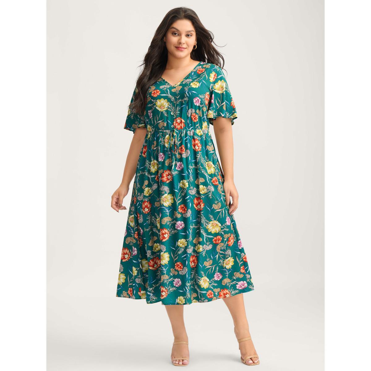Plus Size Floral Print Stretchy-Waist Split Midi Dress DarkGreen Women Overlap Collar Short sleeve Curvy BloomChic 26/4X Product Image