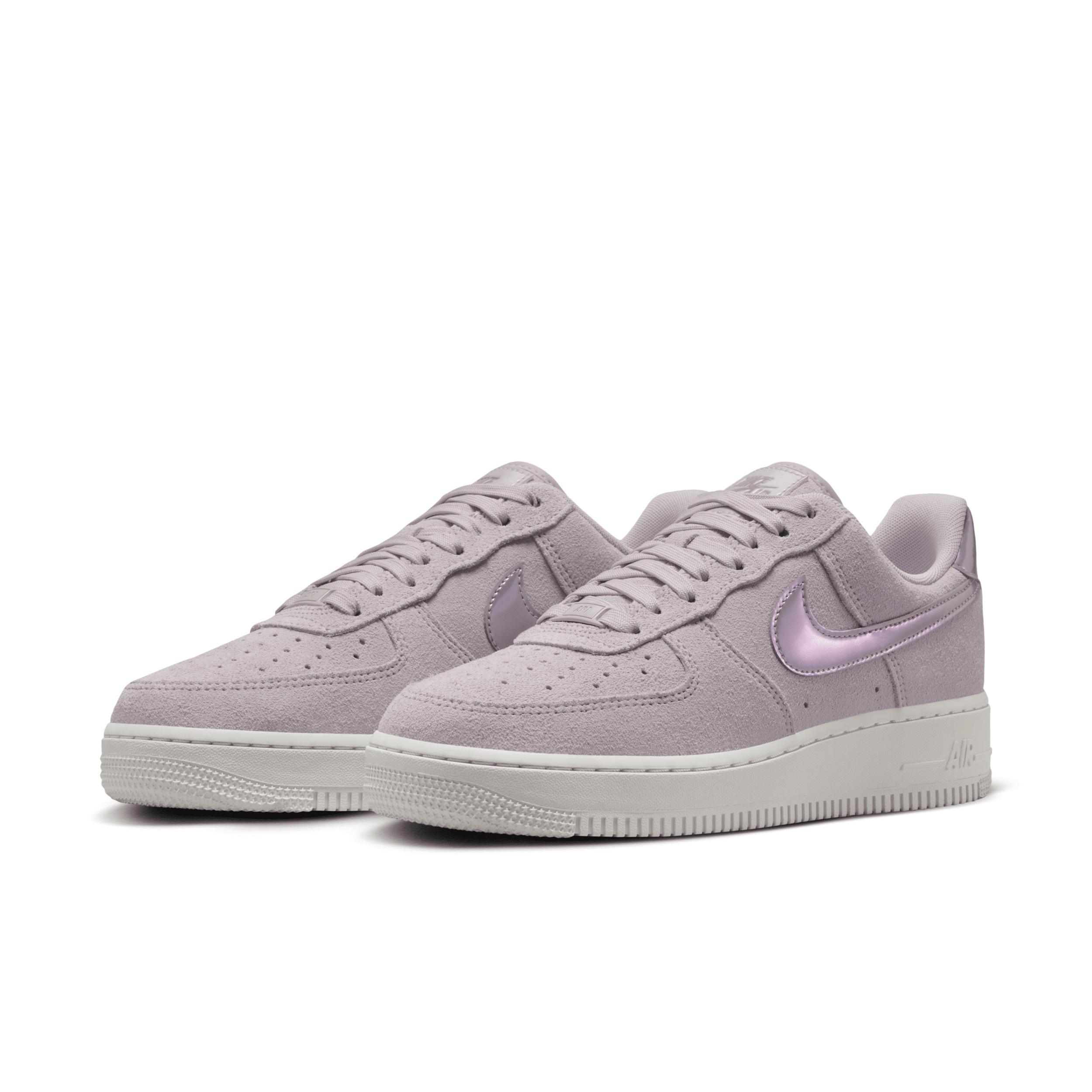 Nike Air Force 1 '07 SE Women's Shoes Product Image