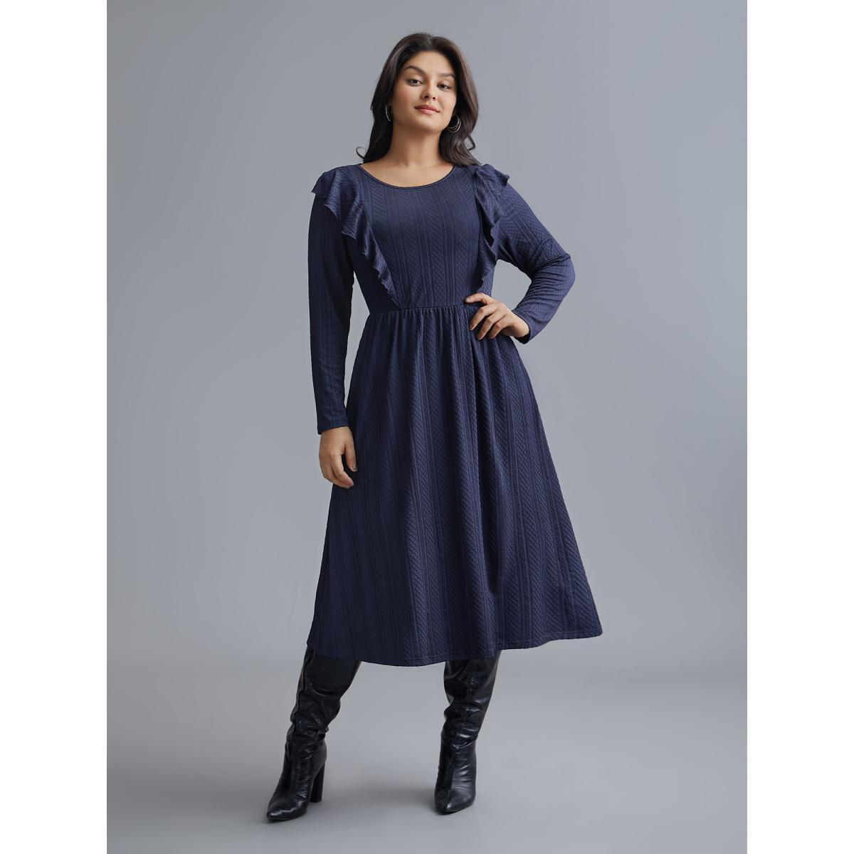 Plus Size Plain Crew Neck Ruffle Trim Plisse Dress Midnight Women Casual Texture Knit Dresses Bloomchic 22-24/3X Product Image