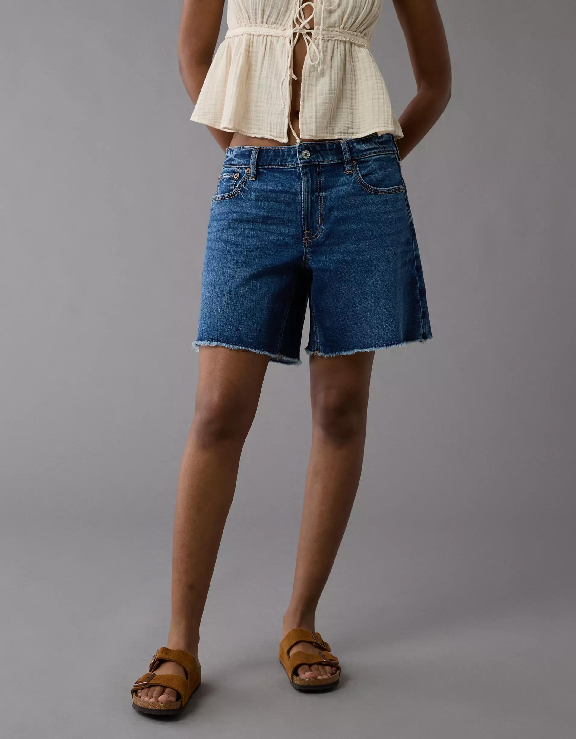 AE 8" Dreamy Drape Stretch Low-Rise Baggy Jort Product Image