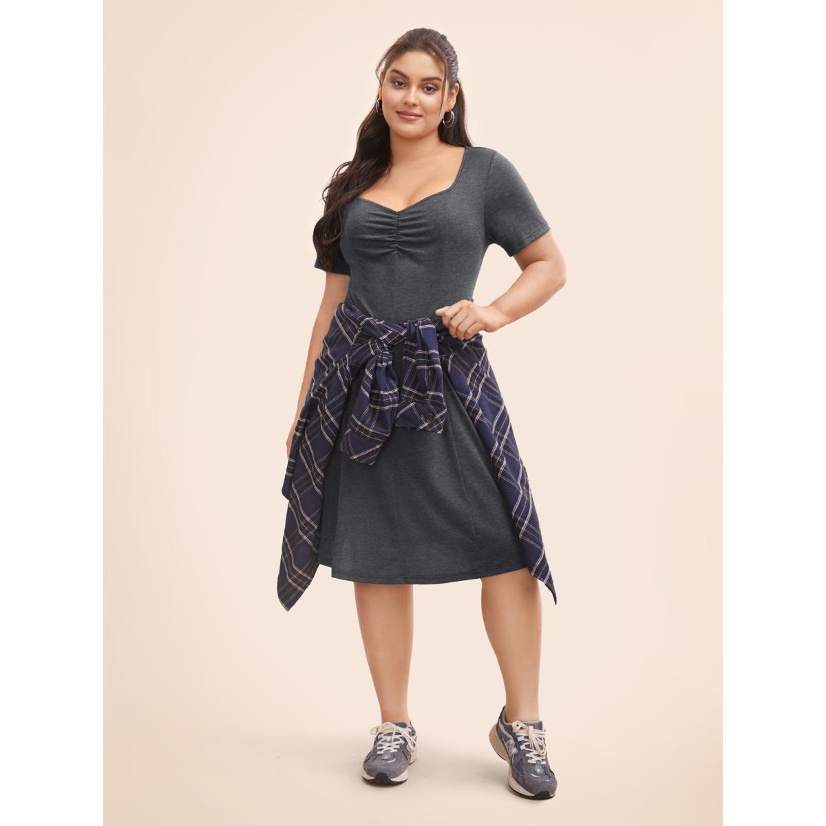Plus Size Solid Heart Neckline Ruched Dress DarkSlateGray Women Casual Gathered Heart neckline Short sleeve Curvy BloomChic 28/5X Product Image