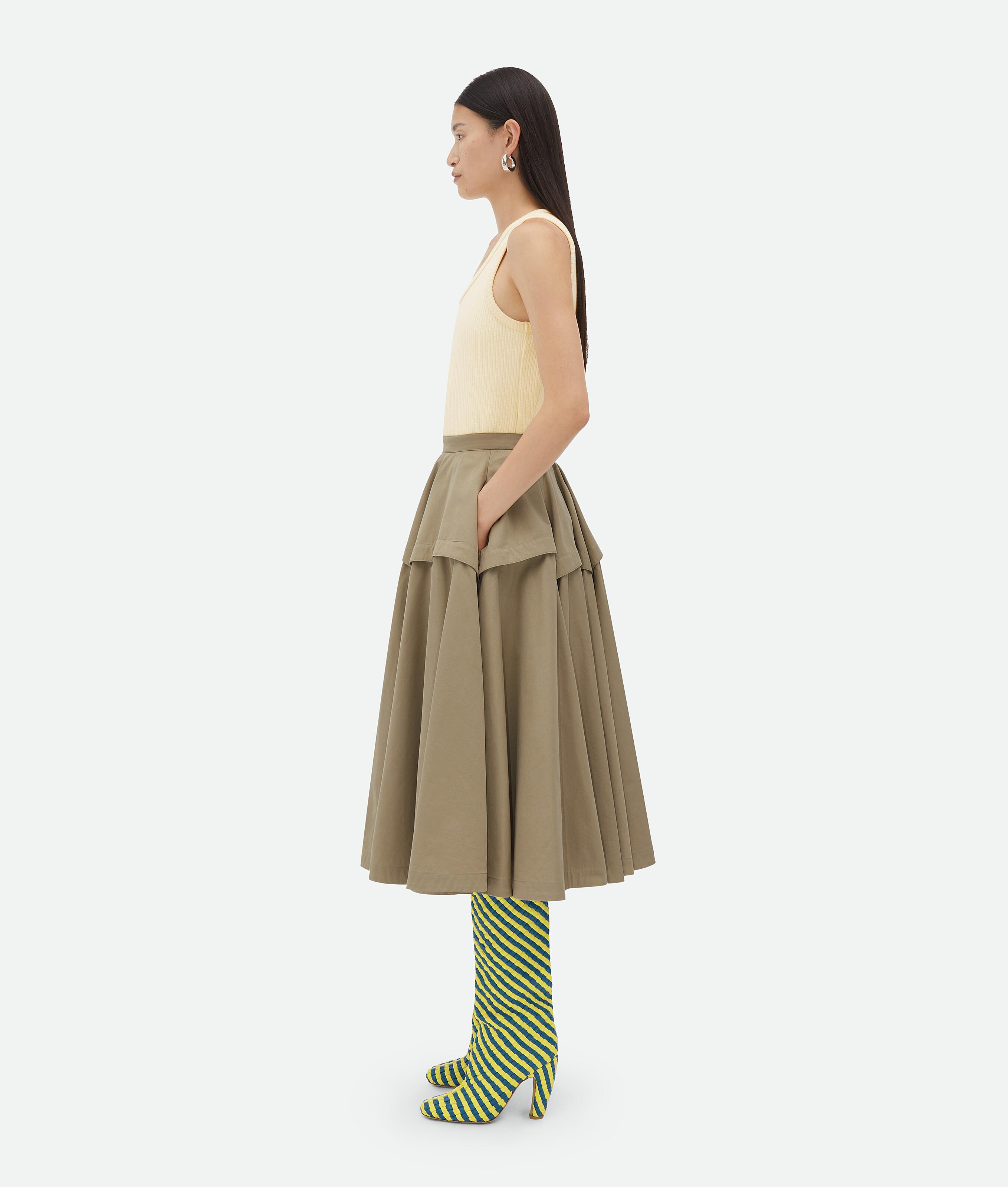 Women's Compact Cotton Skirt in Sand Product Image
