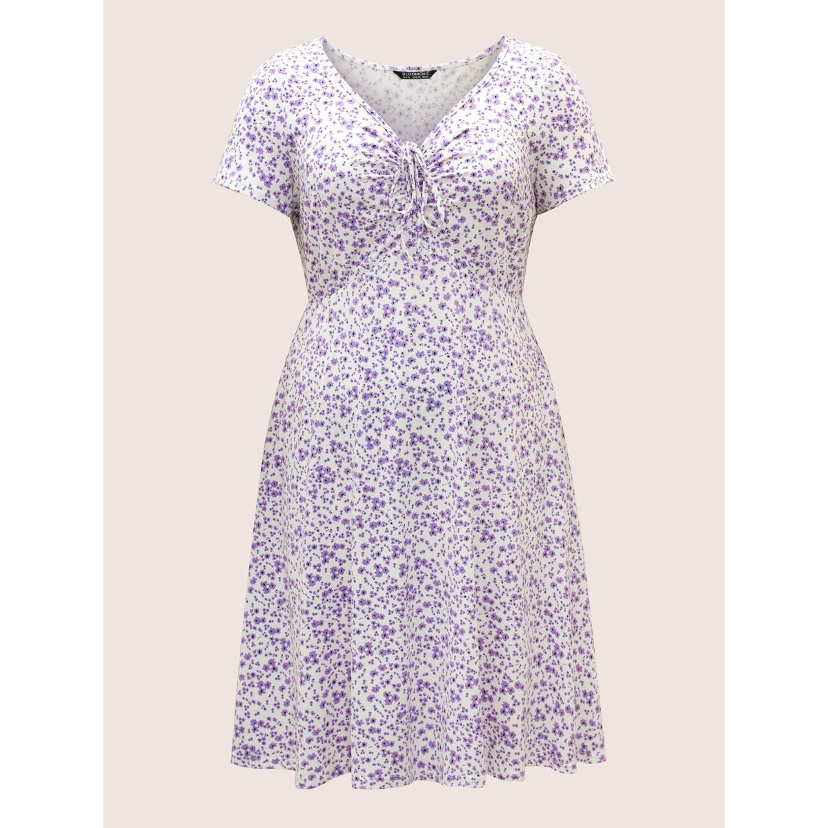 Plus Size Ditsy Floral Elastic Waist Knot Drawstring Dress Lilac Women Casual Non V-neck Short sleeve Curvy Midi Dress BloomChic 14-16/1X Product Image